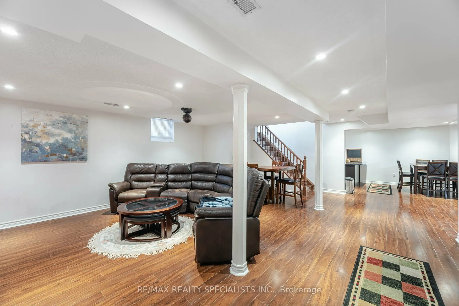 30 Latania Boulevard