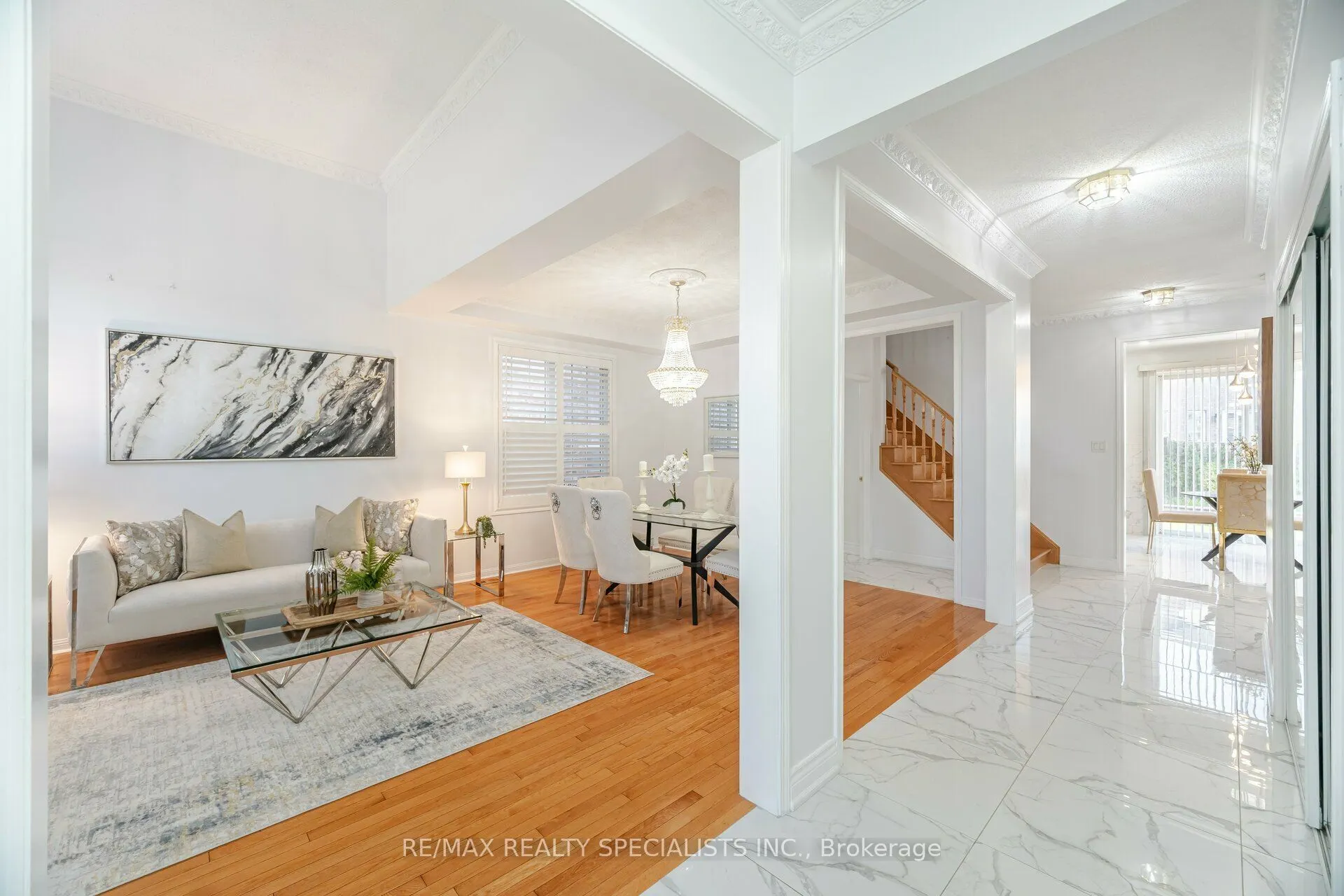 30 Latania Boulevard