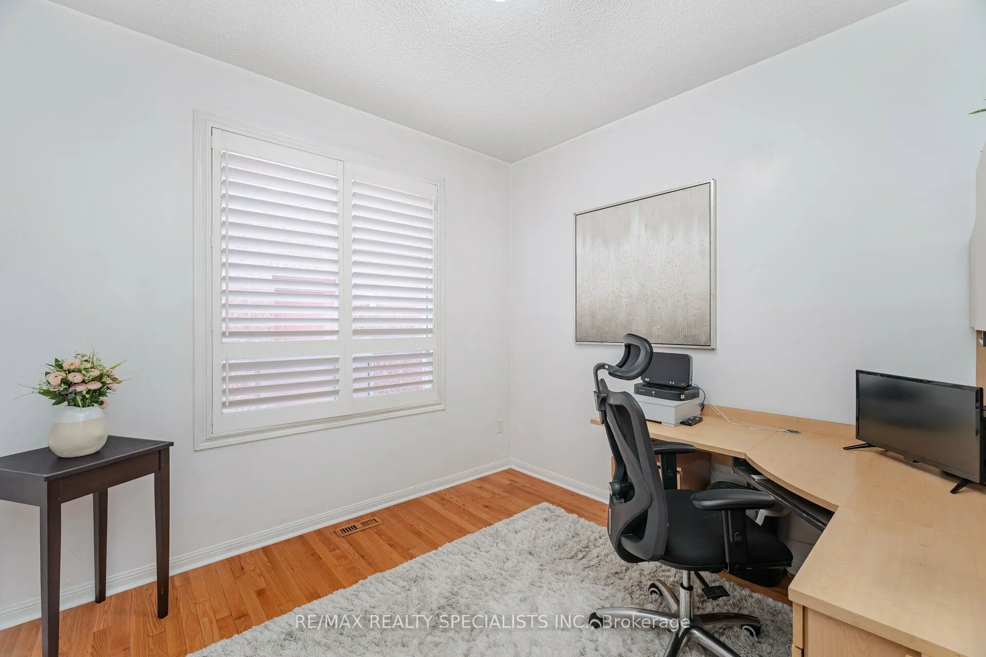30 Latania Boulevard