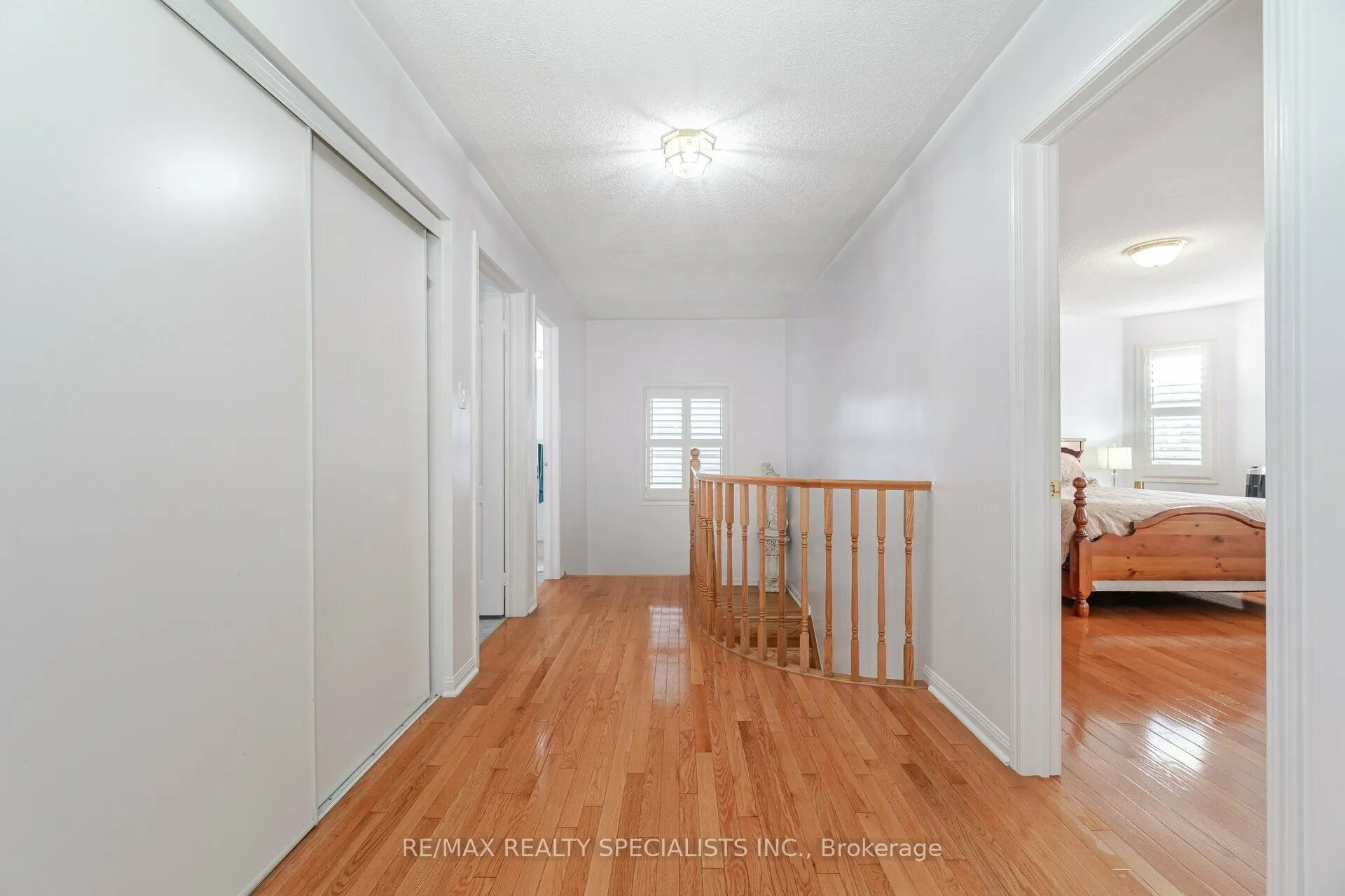 30 Latania Boulevard