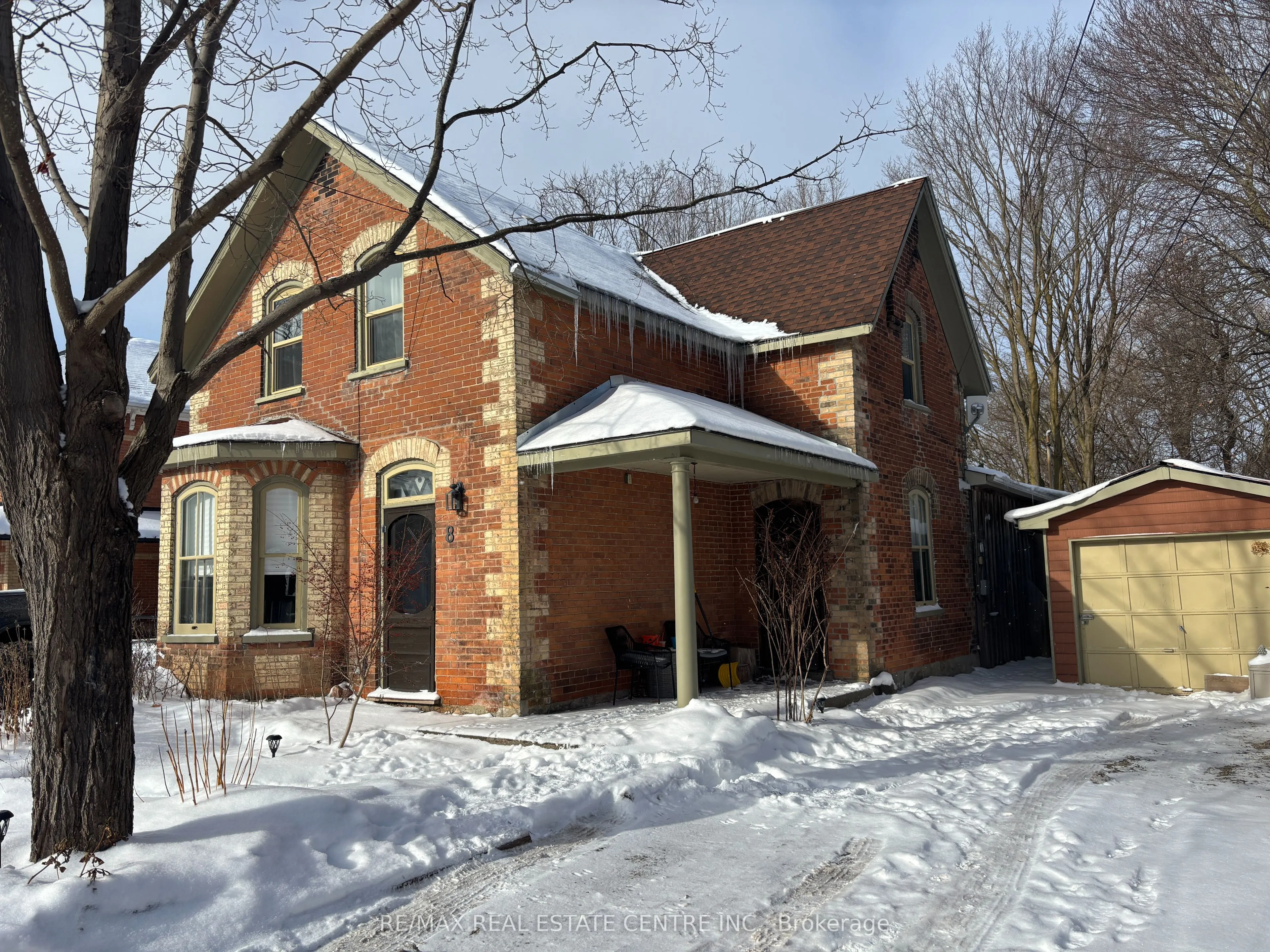8 Church Street