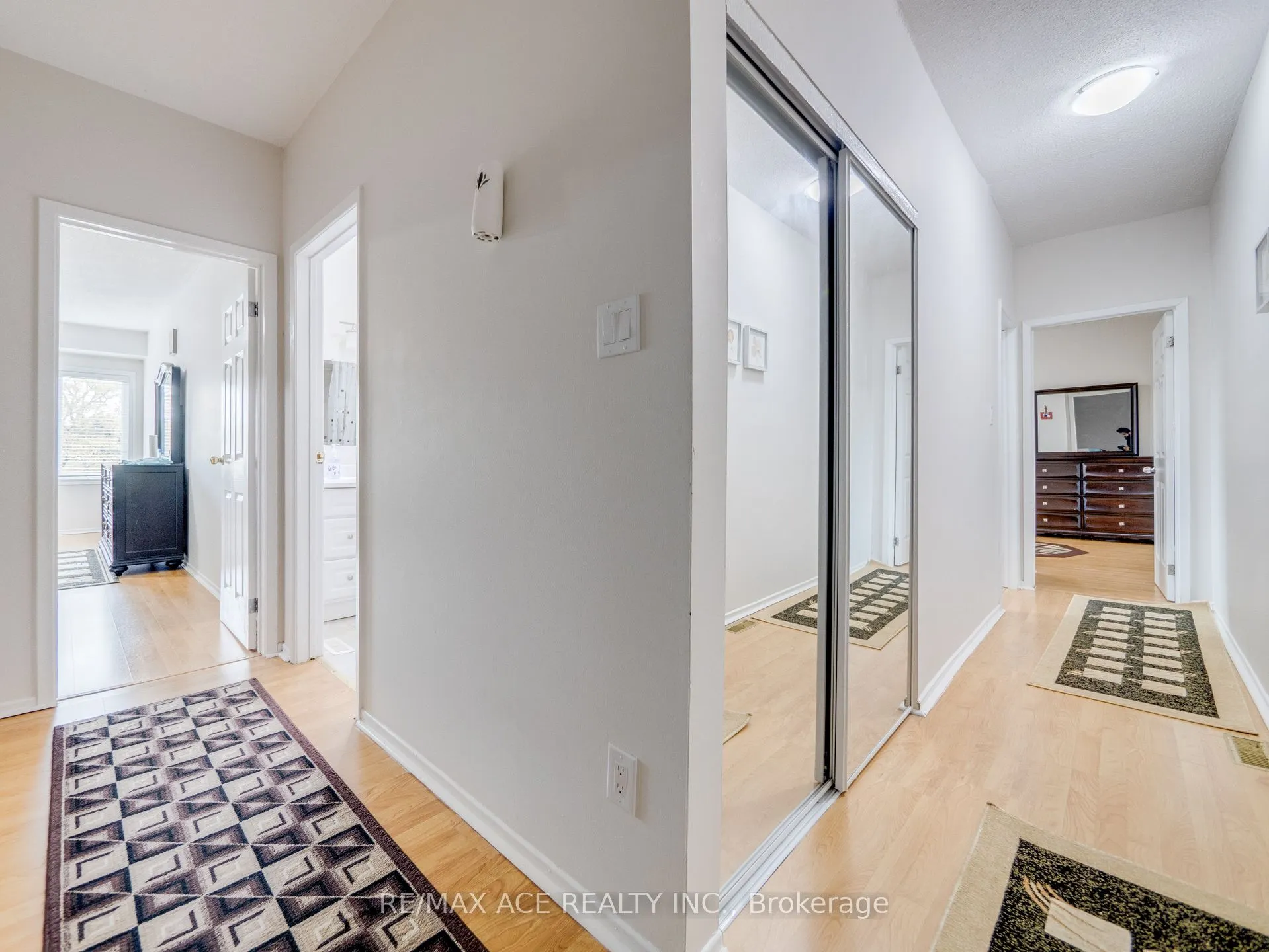 1172 Kos Boulevard