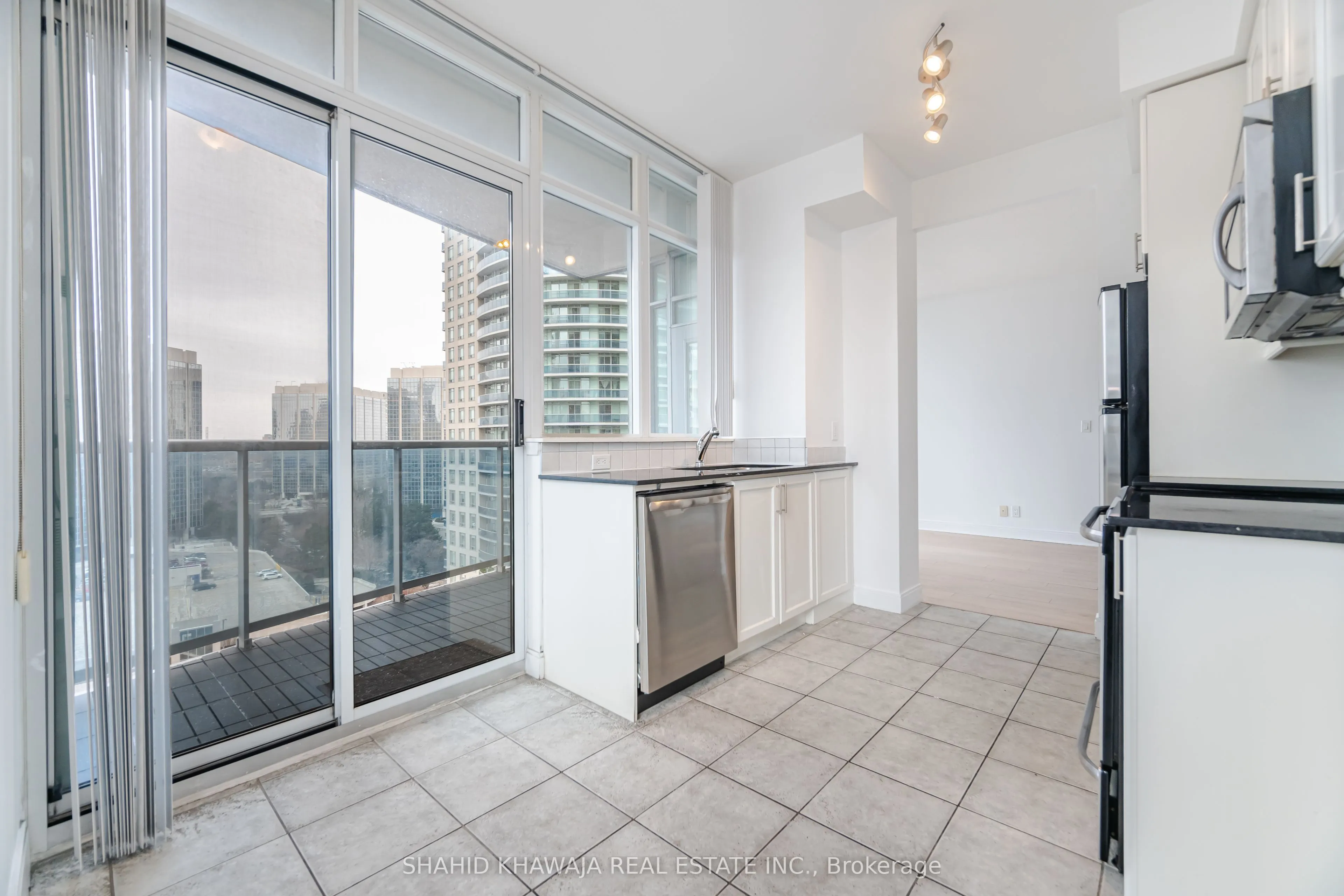 70 Absolute Avenue, #1309