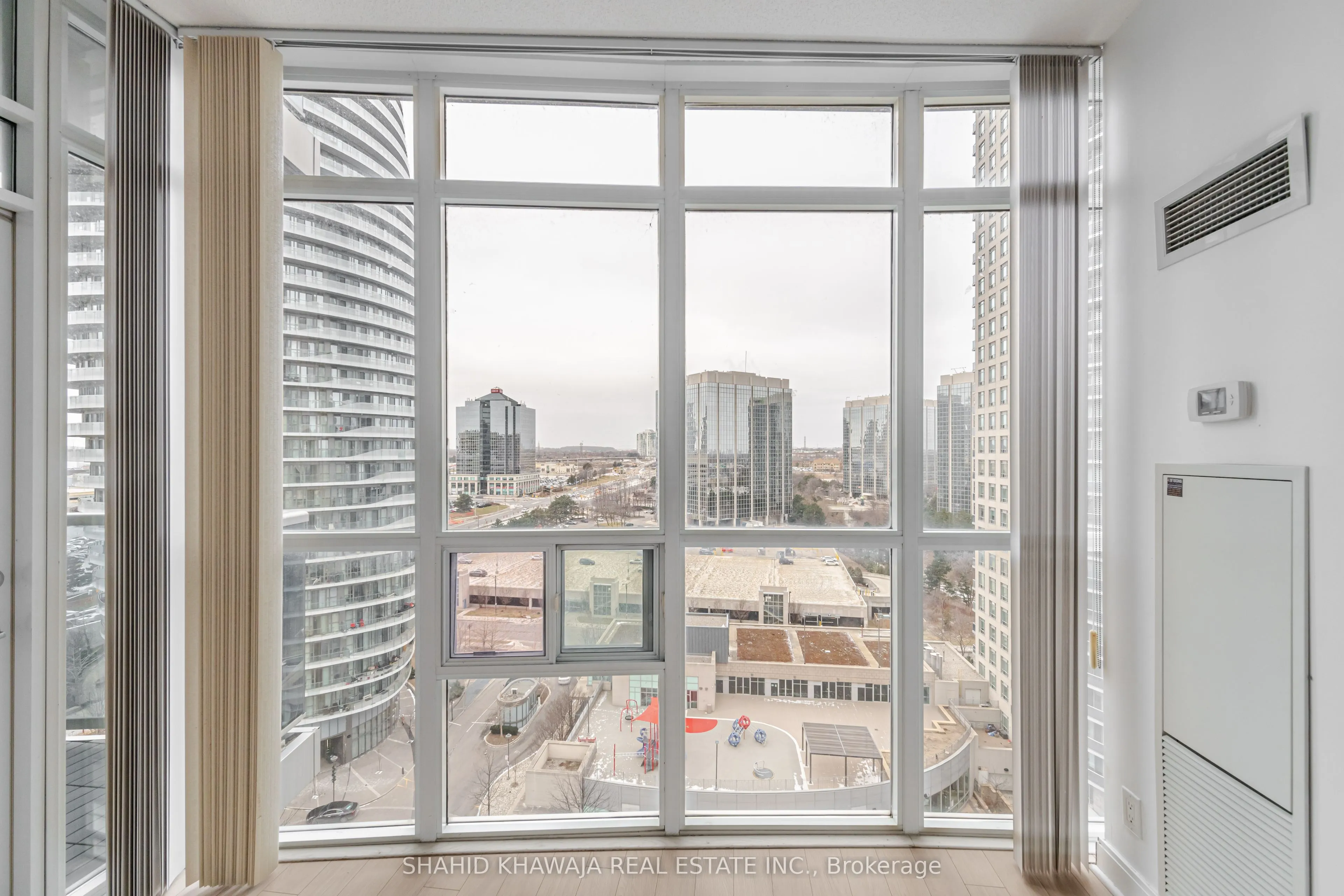 70 Absolute Avenue, #1309