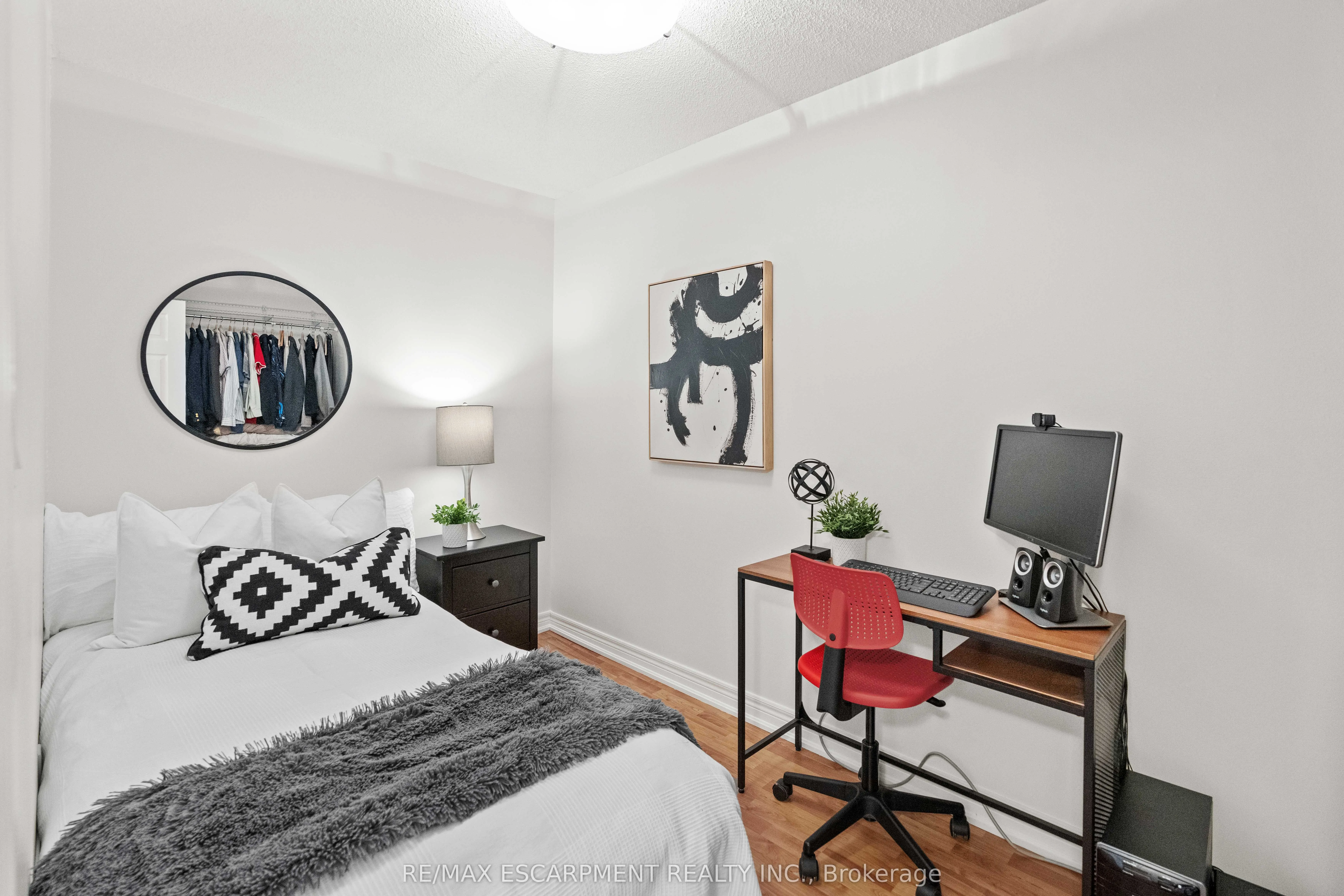 4140 Foxwood Drive, #205
