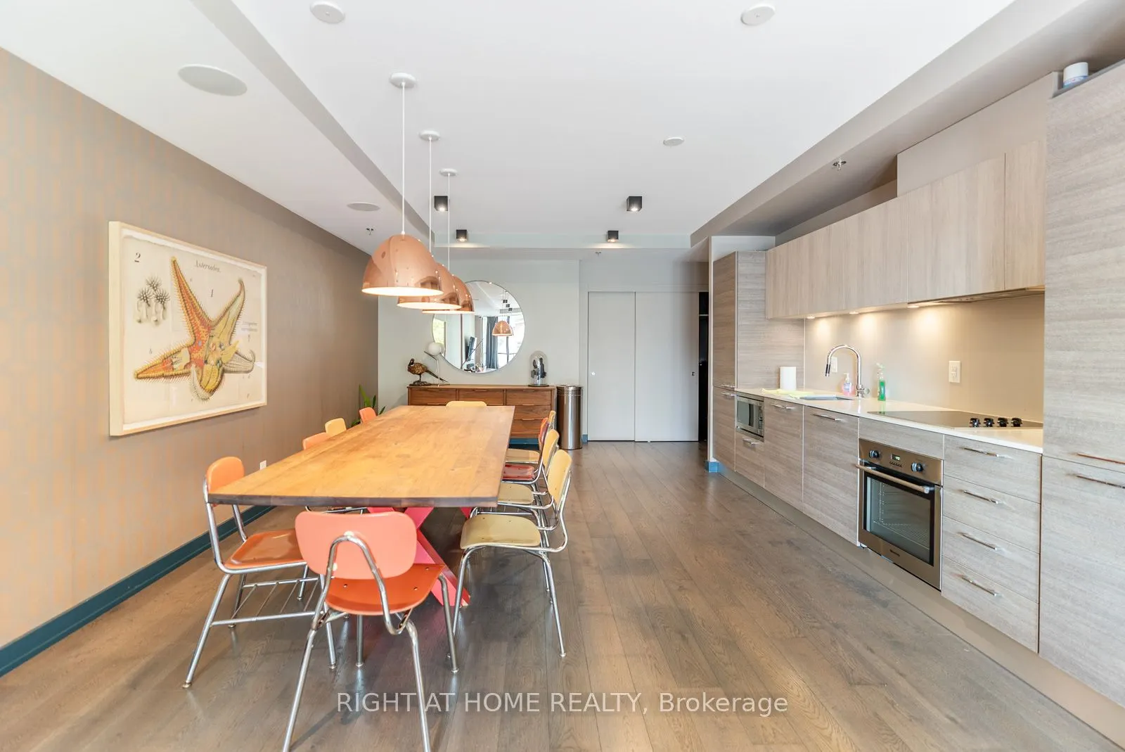 530 Indian Grove, #318