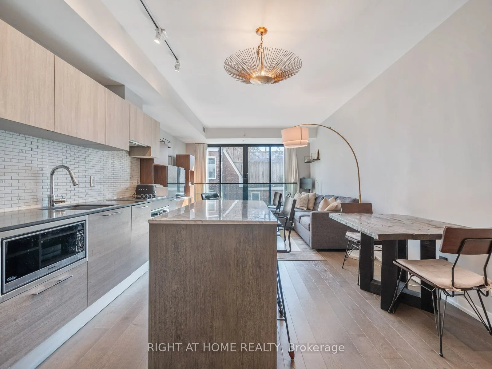 530 Indian Grove, #318