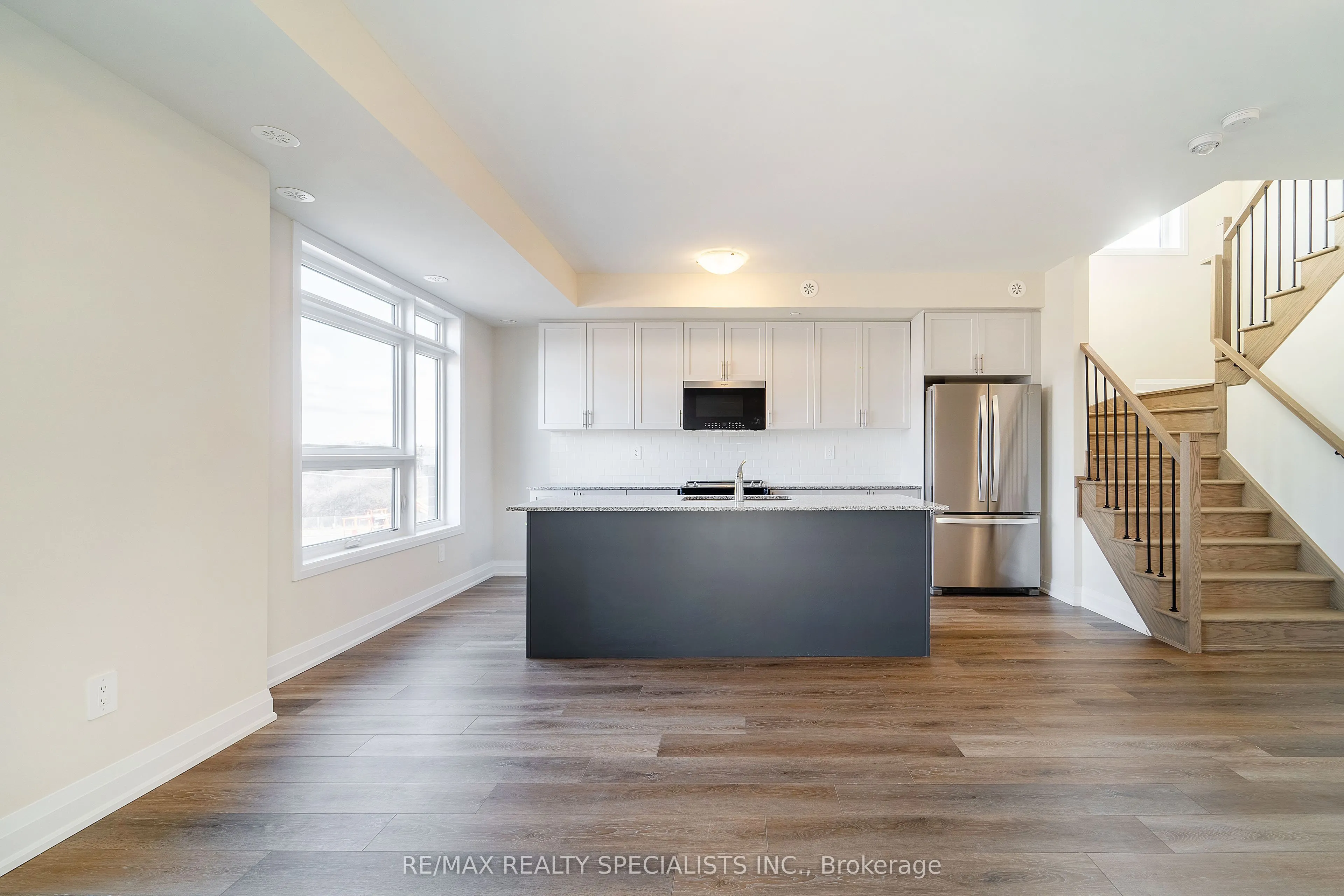 1577 Rose Way #122