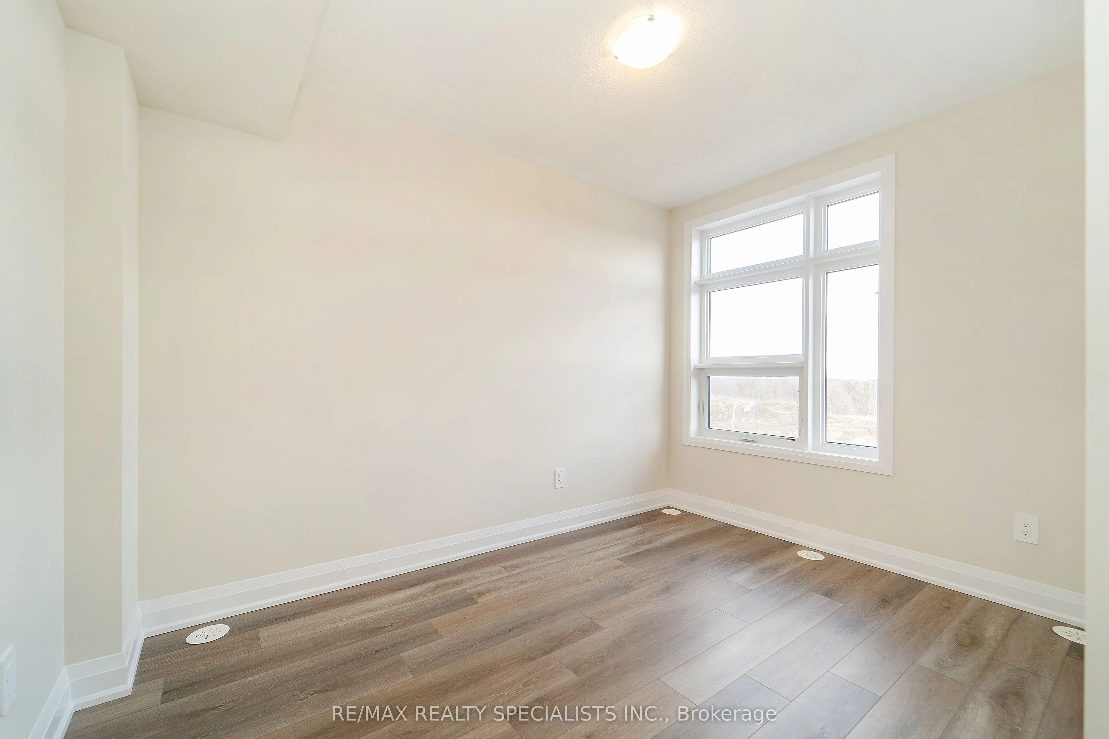 1577 Rose Way #122