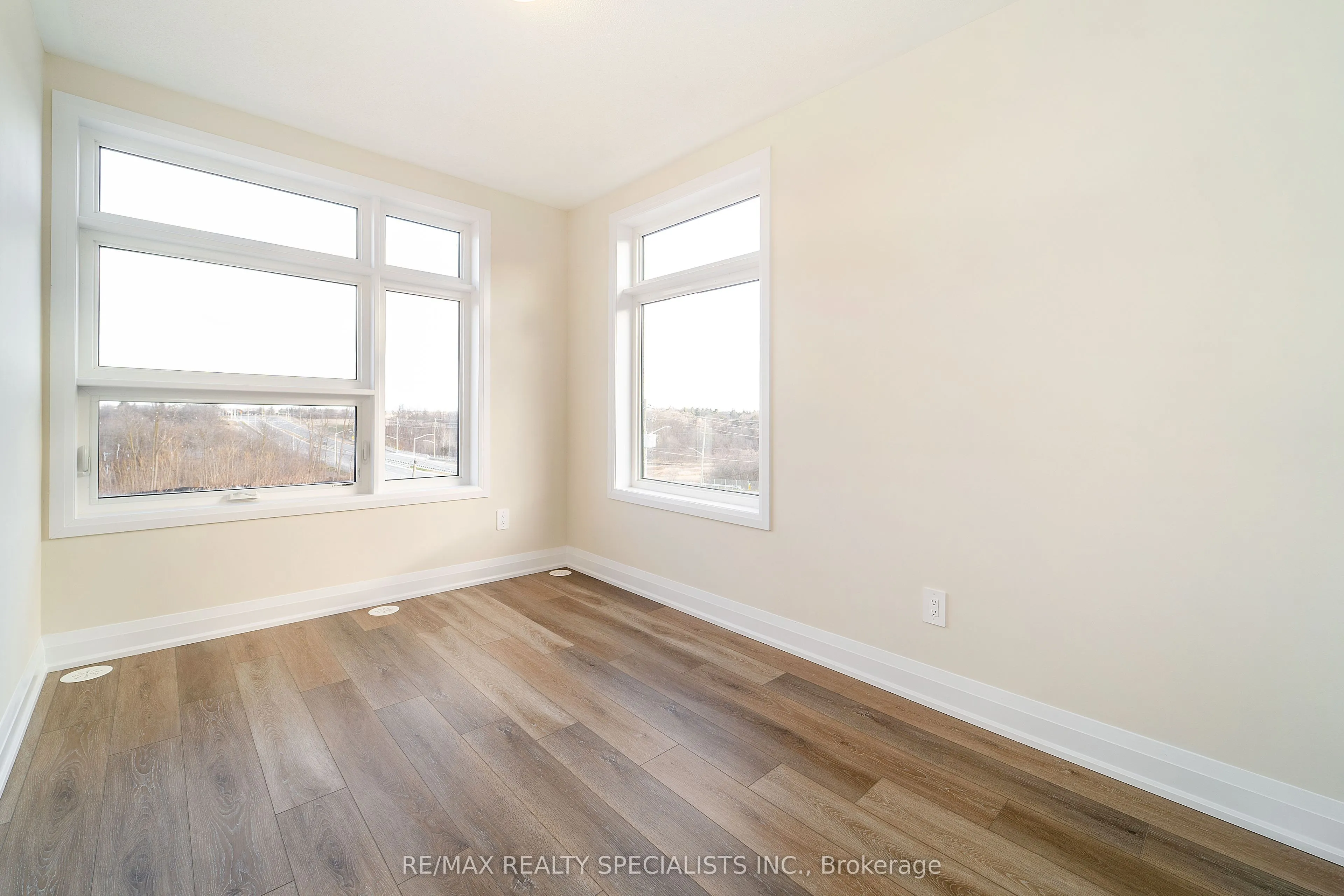 1577 Rose Way #122