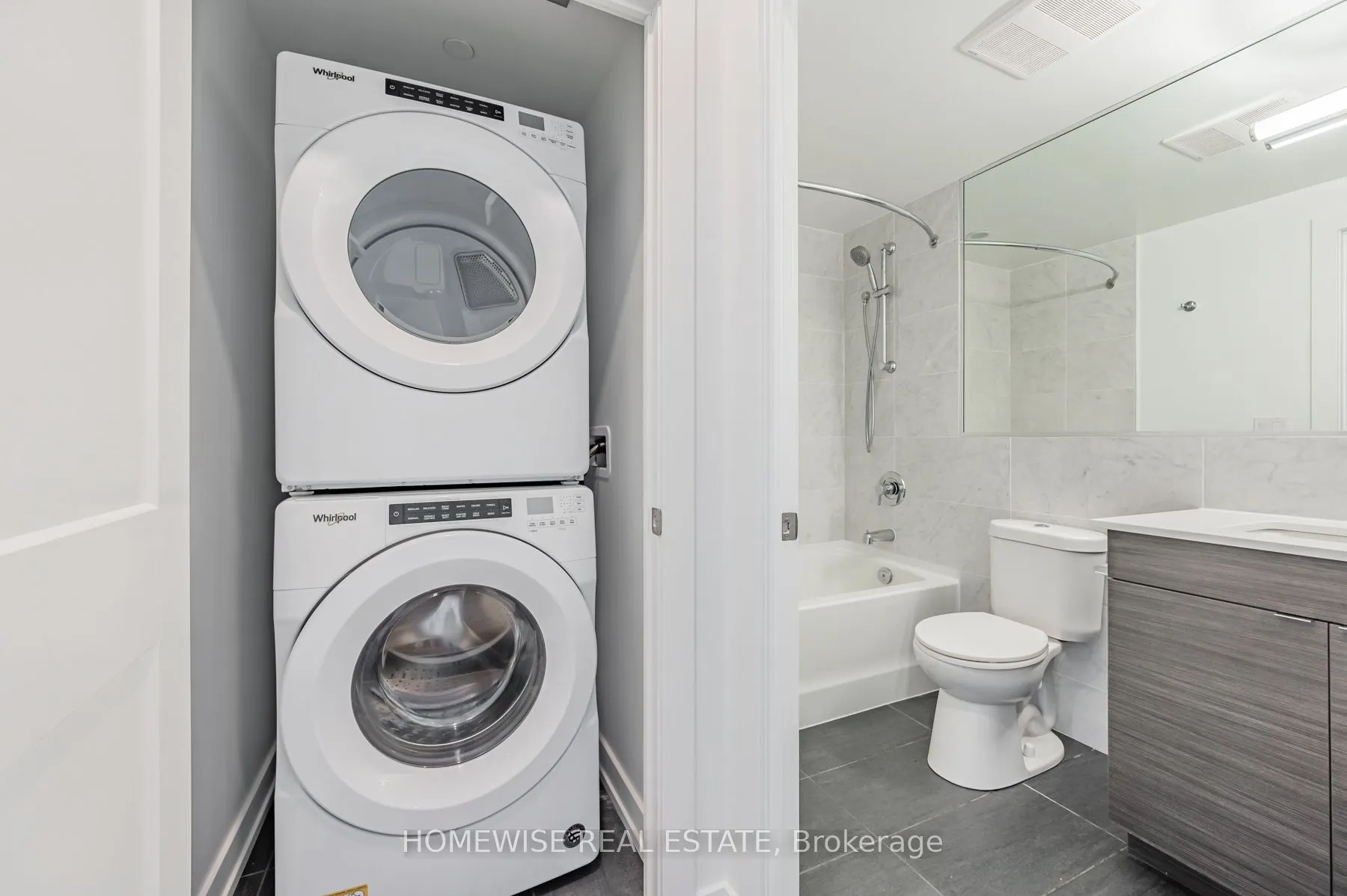 2475 Hurontario Street, #313