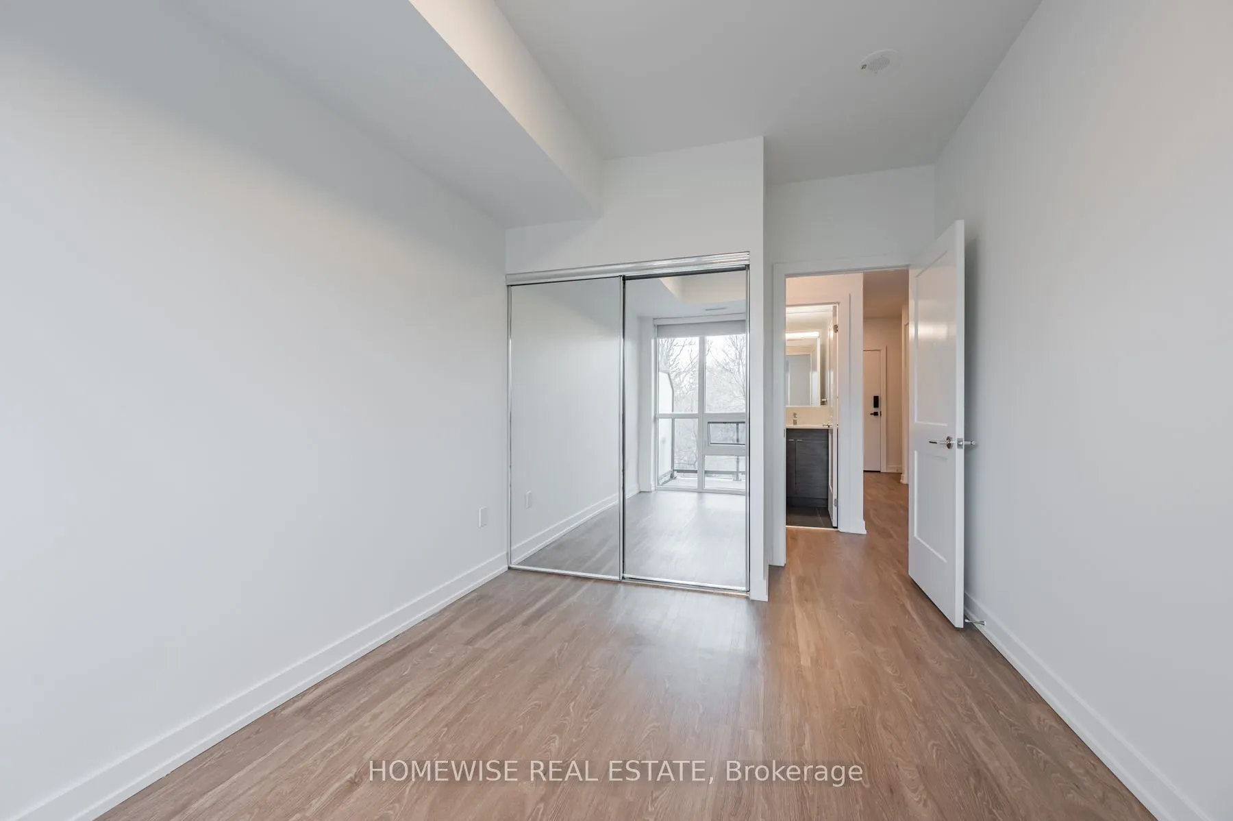 2475 Hurontario Street, #313