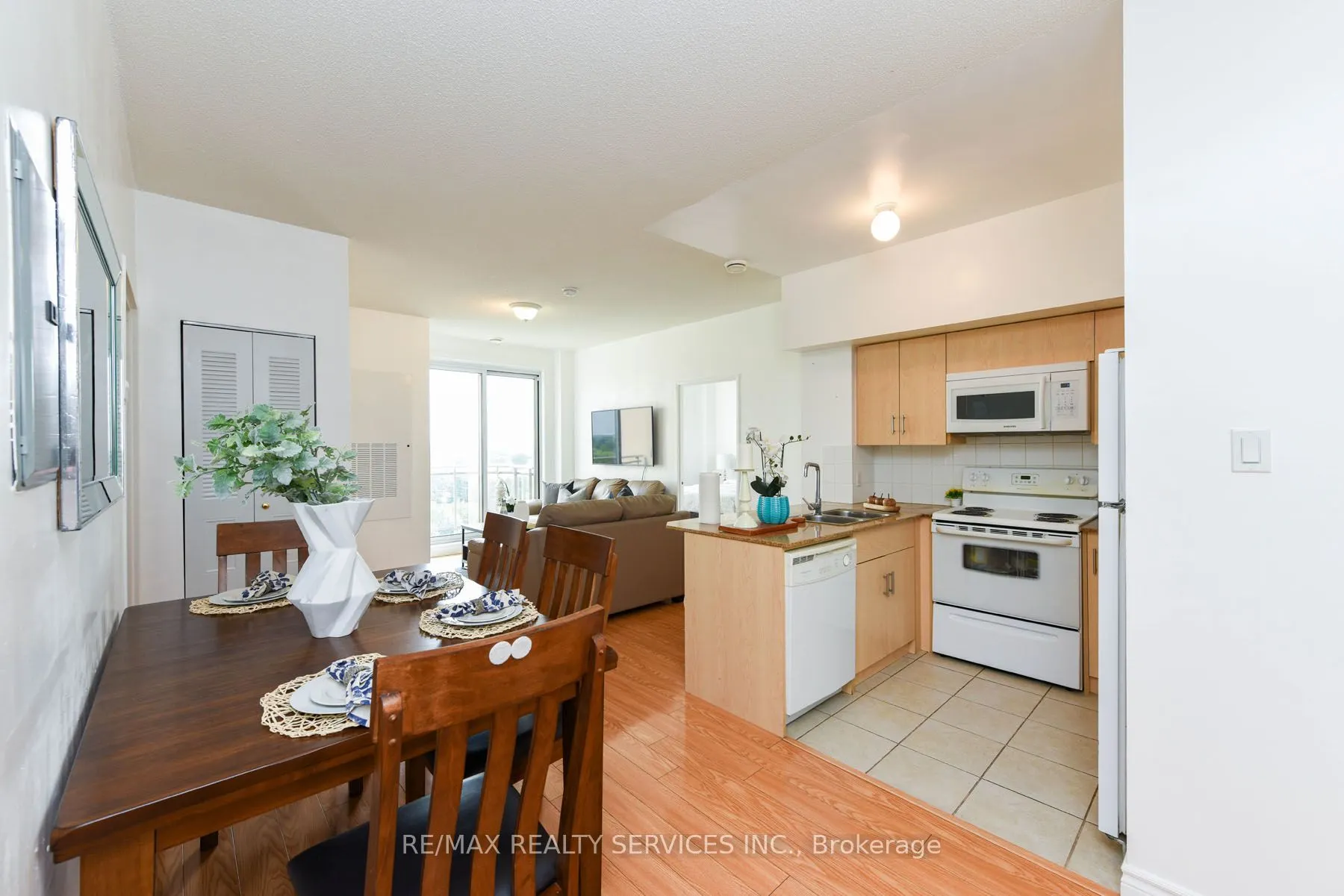 7405 Goreway Drive, #716