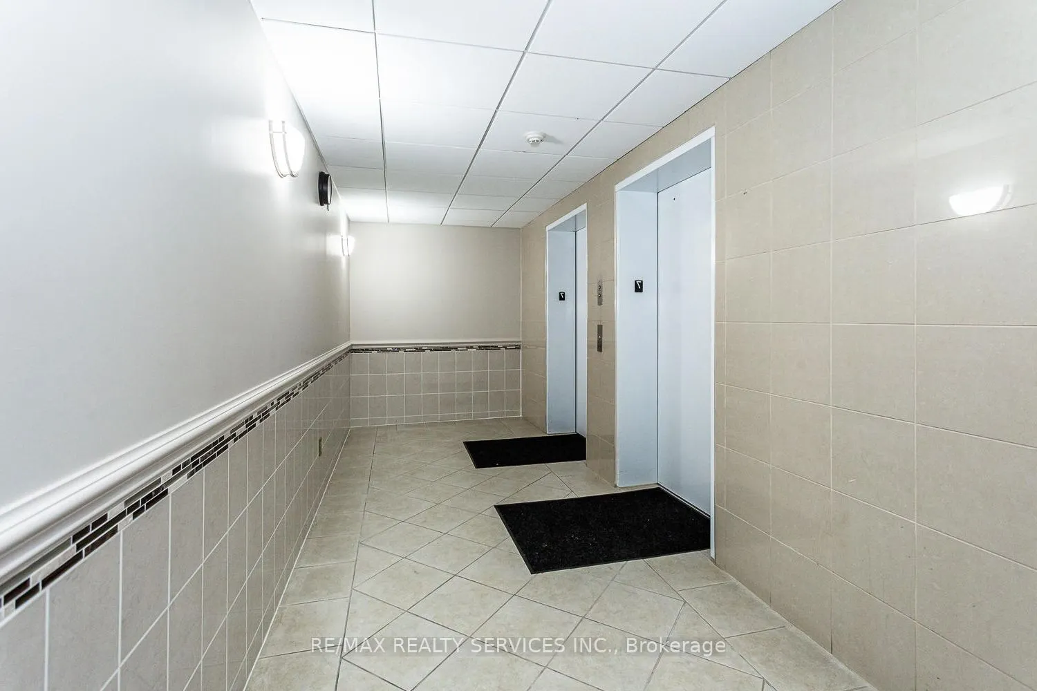 7405 Goreway Drive, #716
