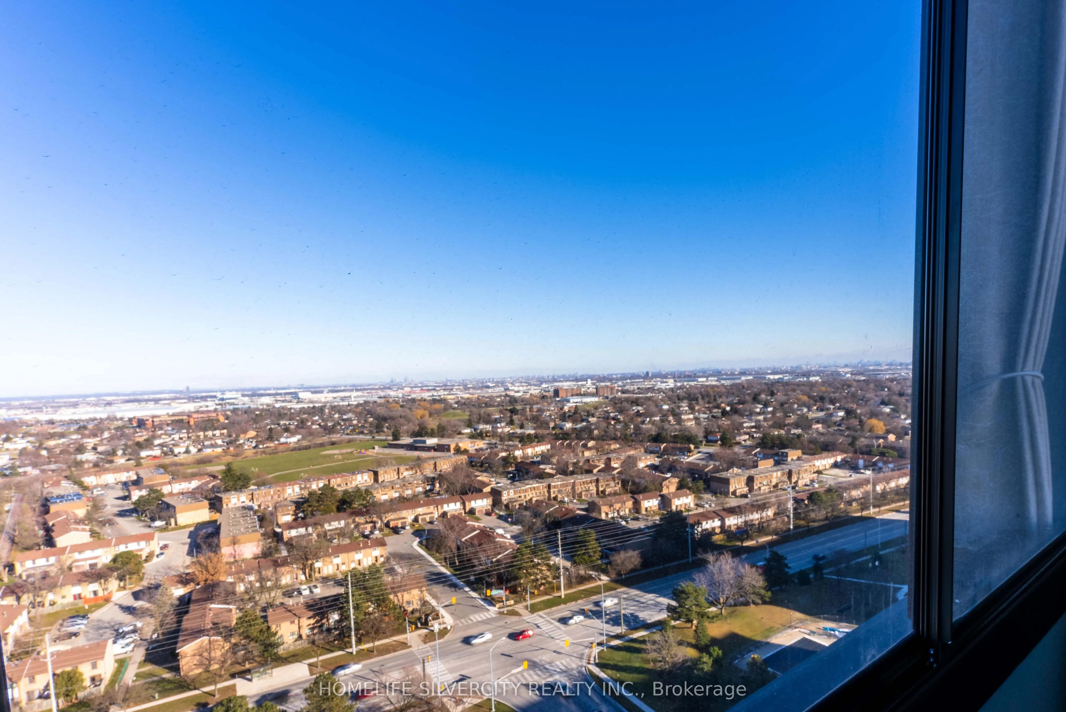 18 Knightsbridge Road, #2303