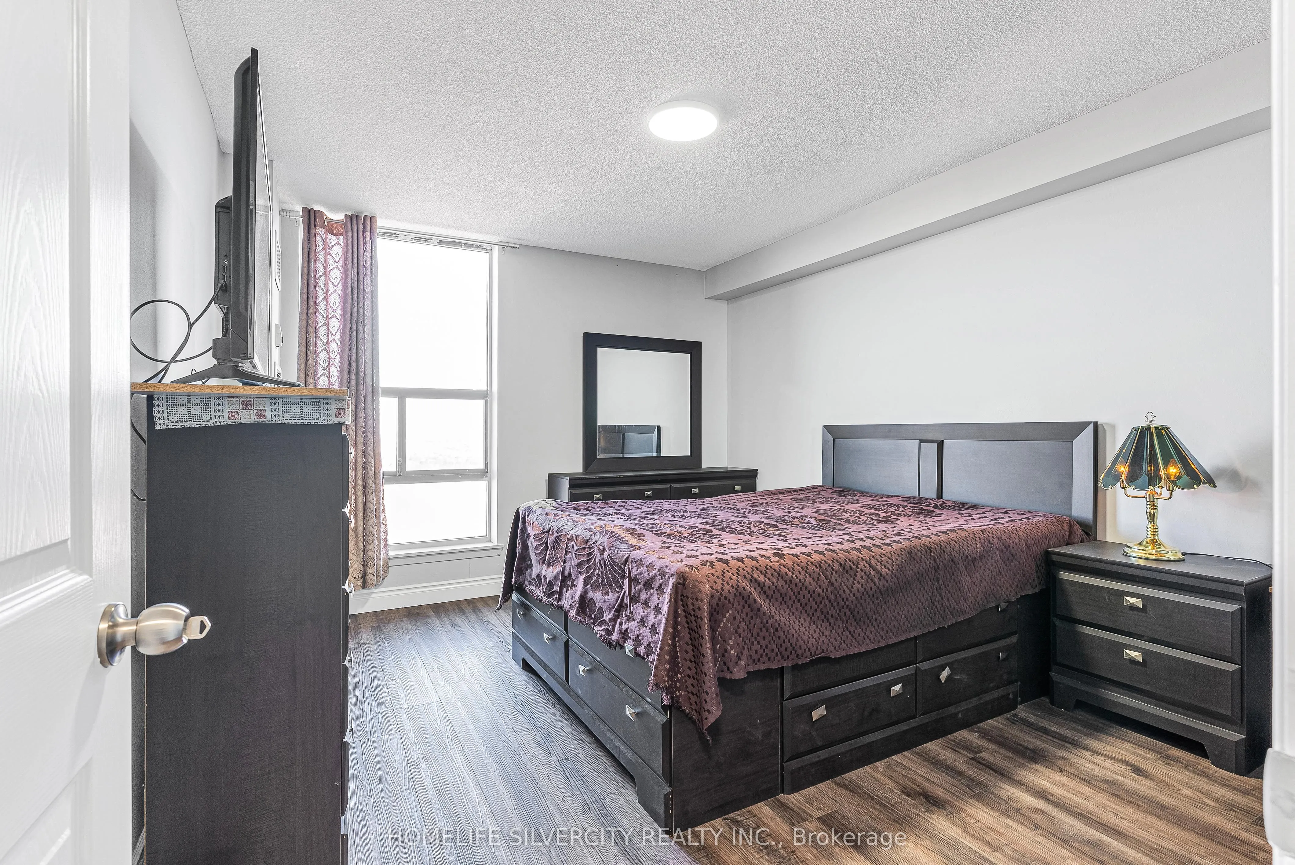 18 Knightsbridge Road, #2303