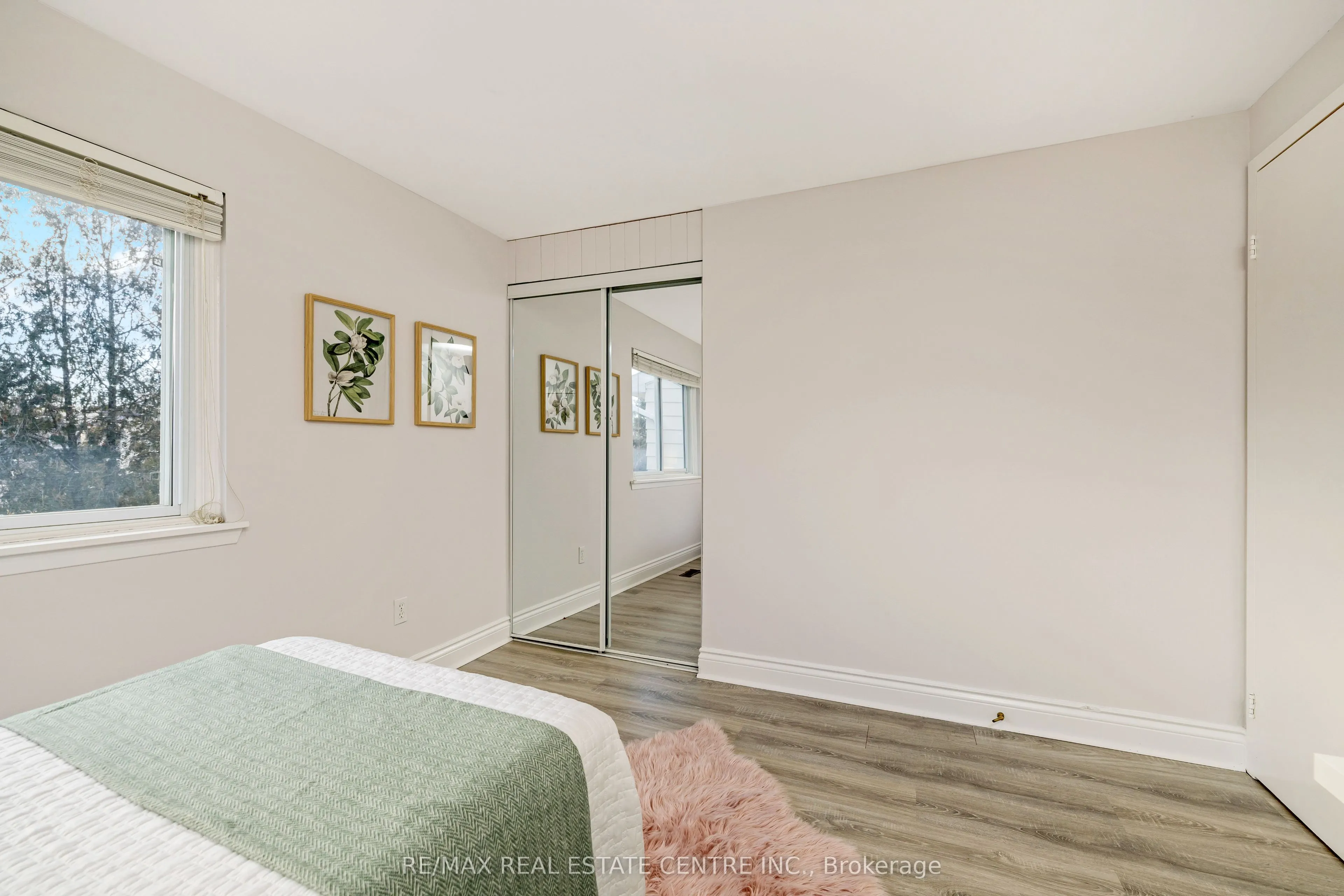 738 Briar Crescent