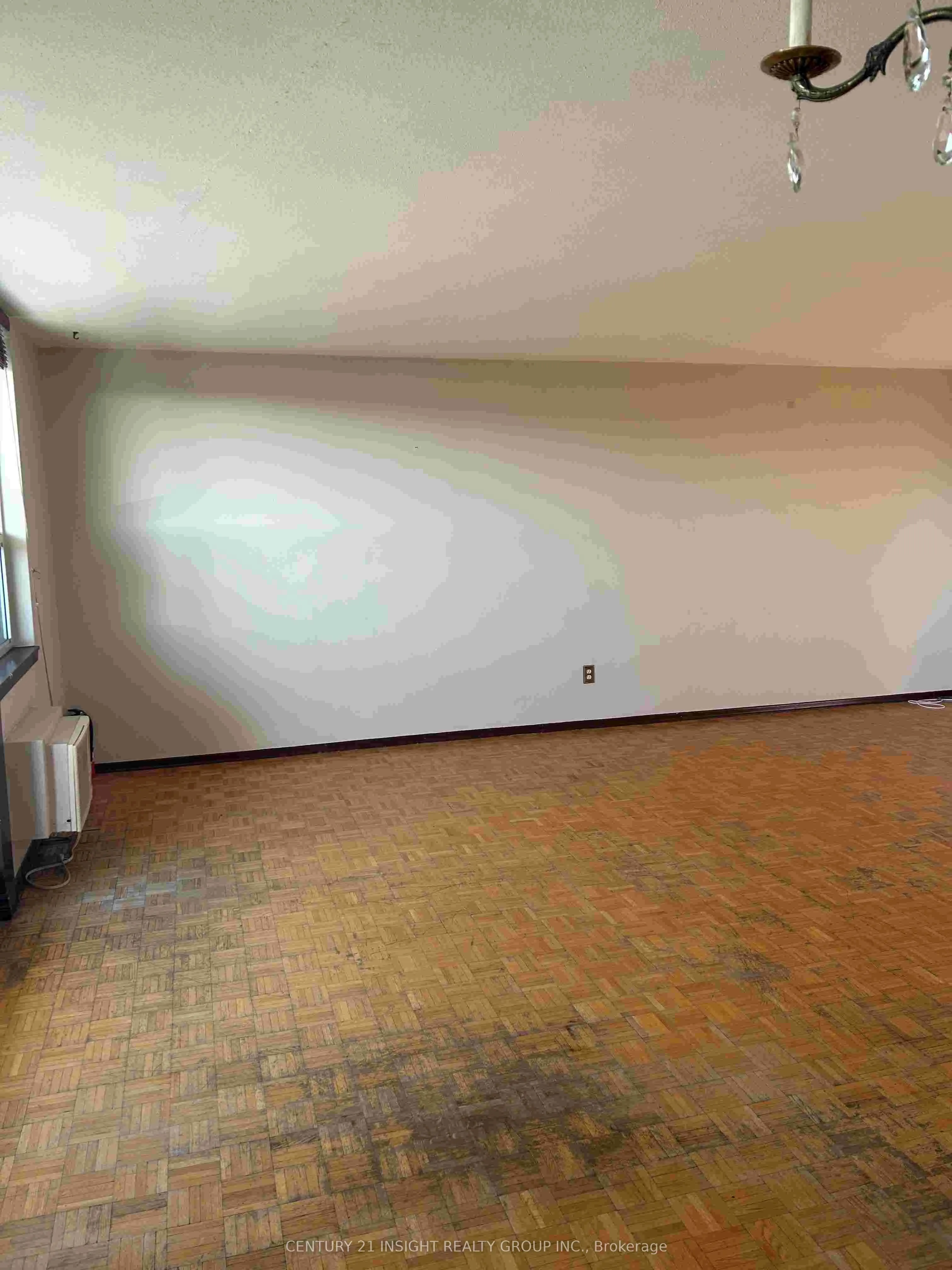 511 The West Mall Road, #1112