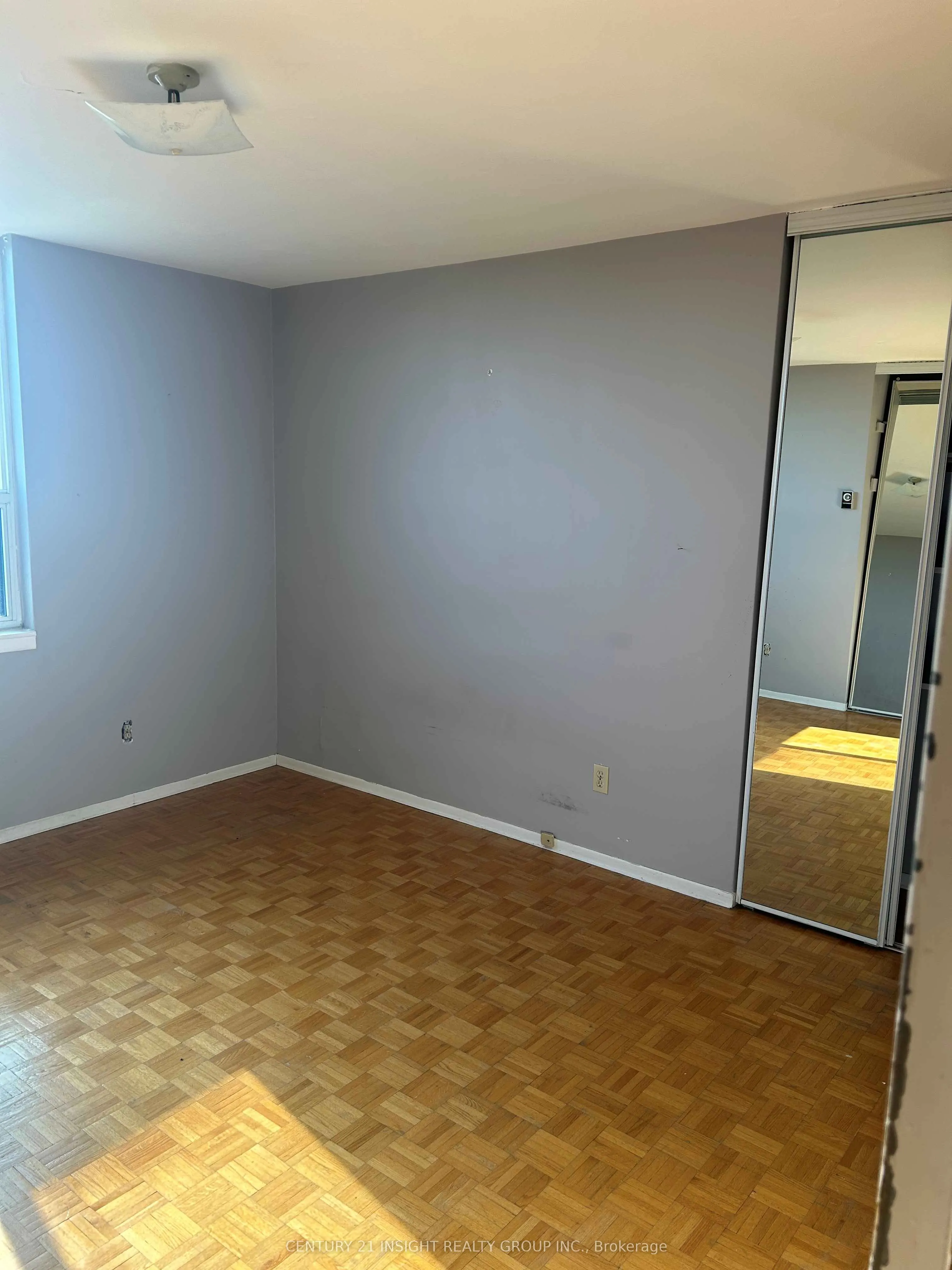 511 The West Mall Road, #1112