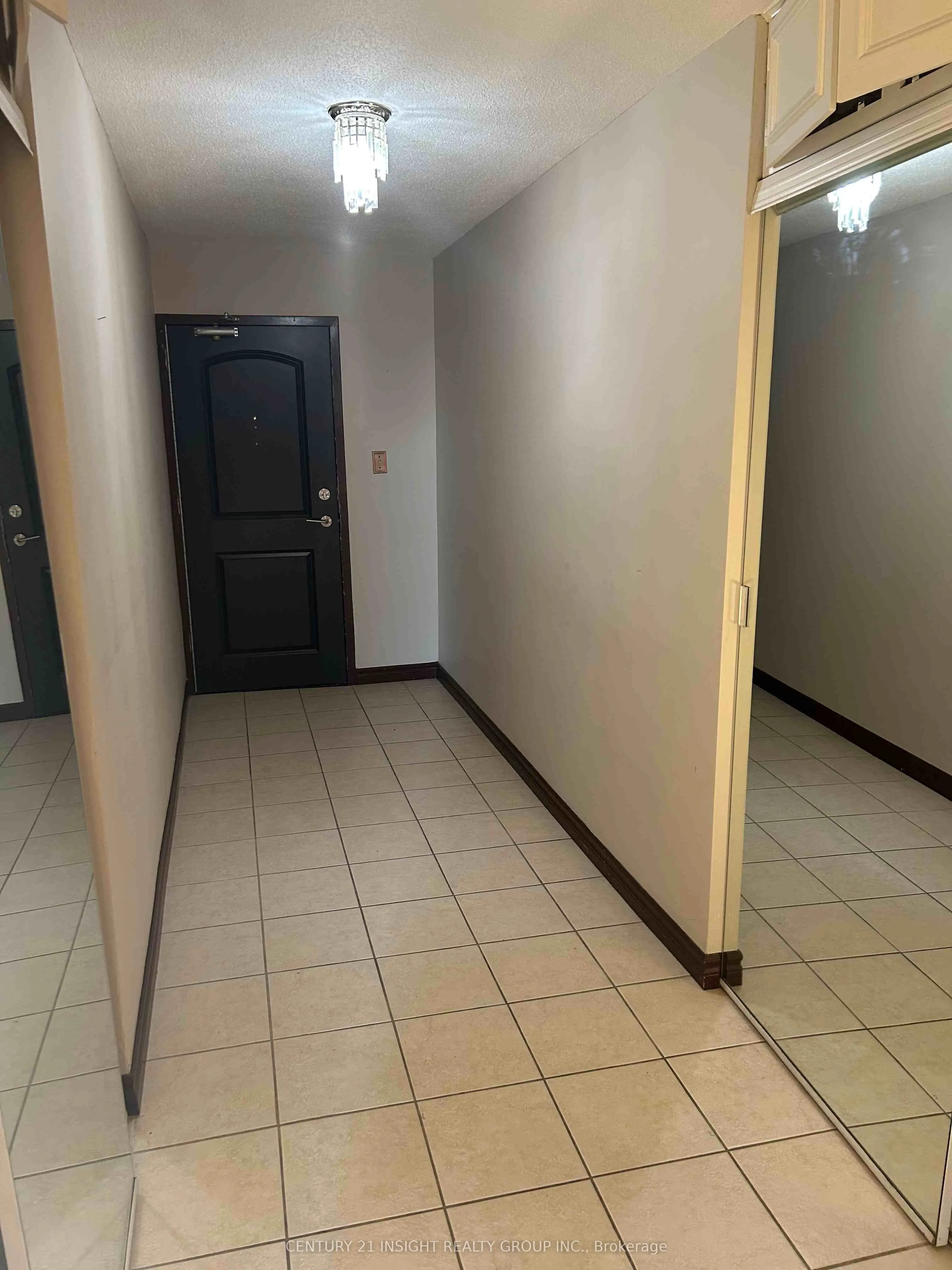 511 The West Mall Road, #1112