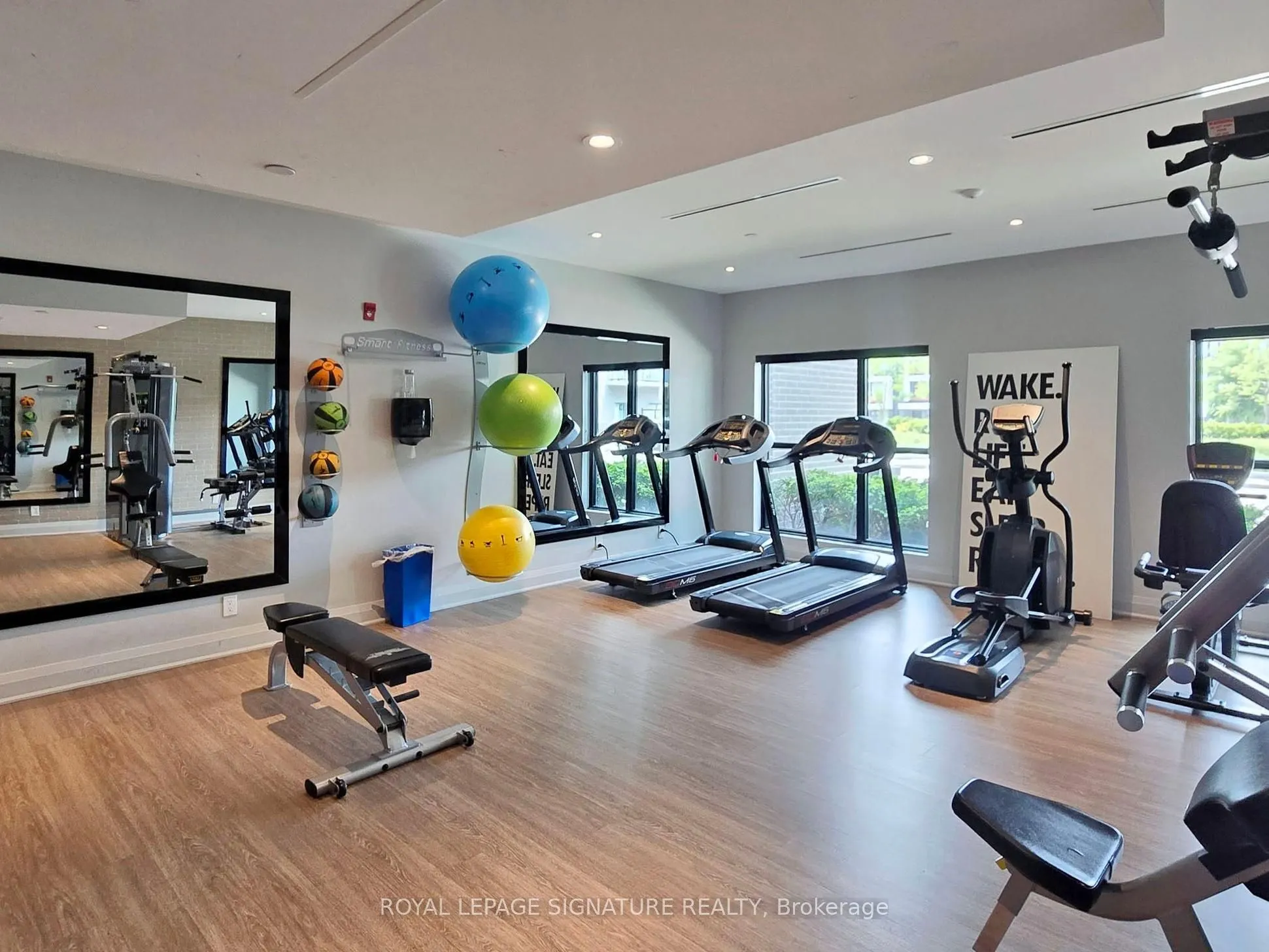 102 Grovewood Common, #405