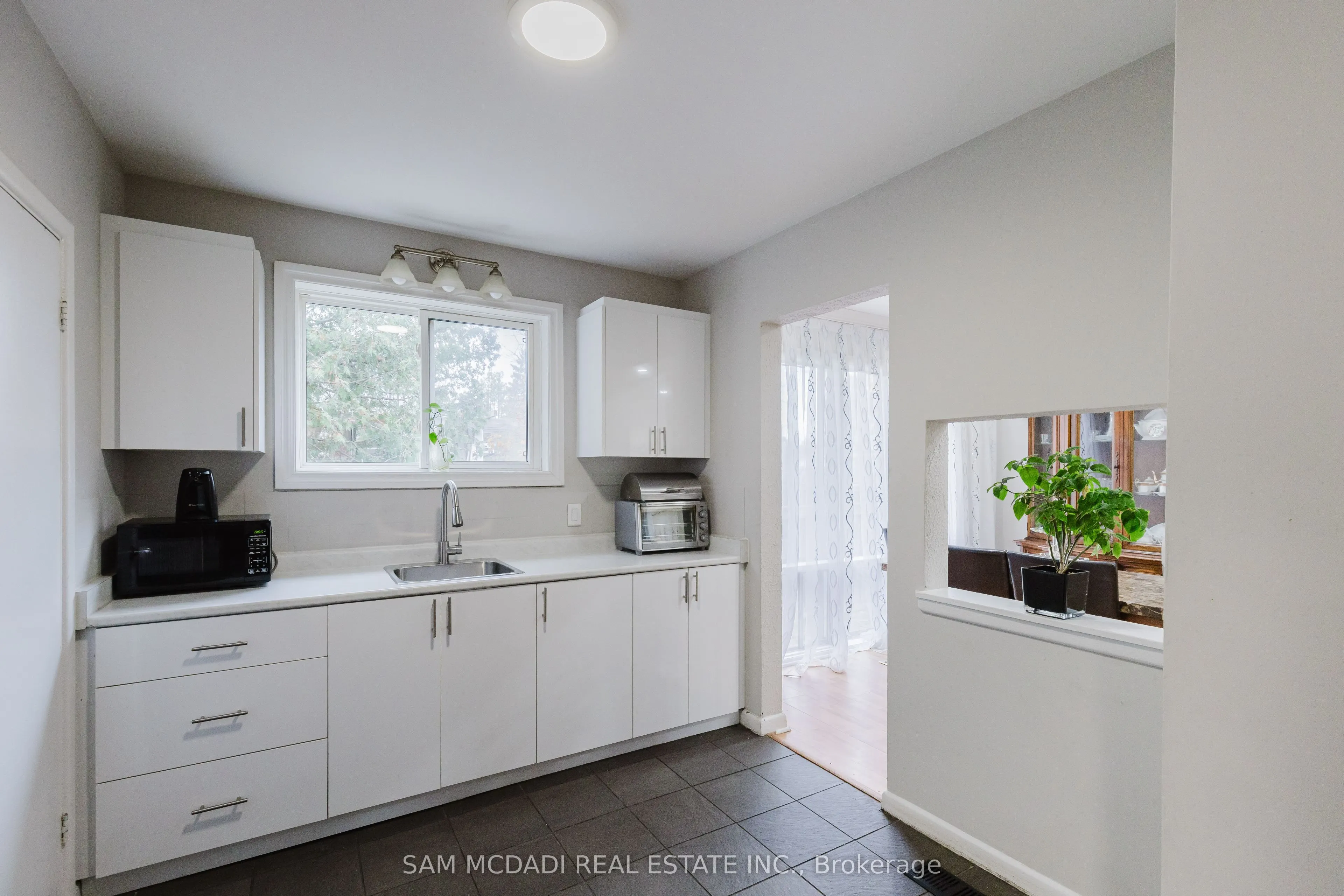 473 Samford Place