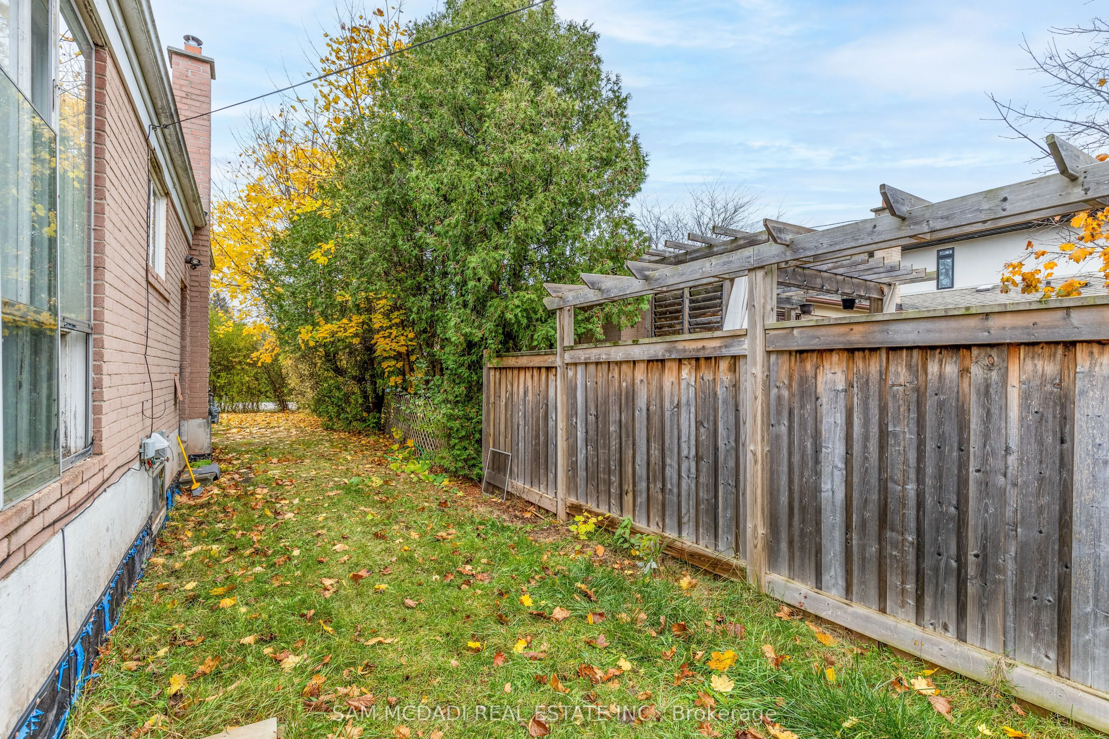 473 Samford Place
