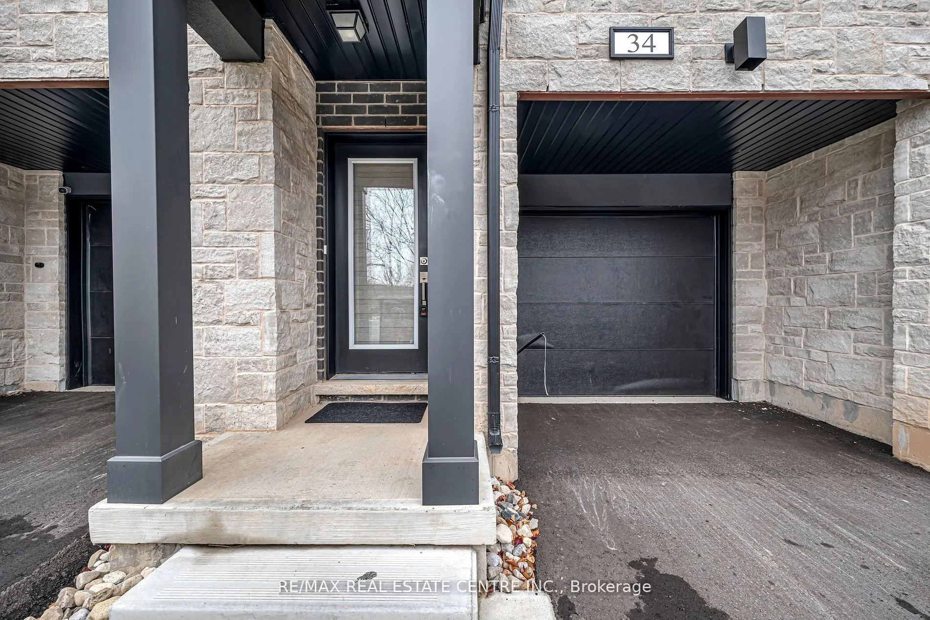 34 Briar Court