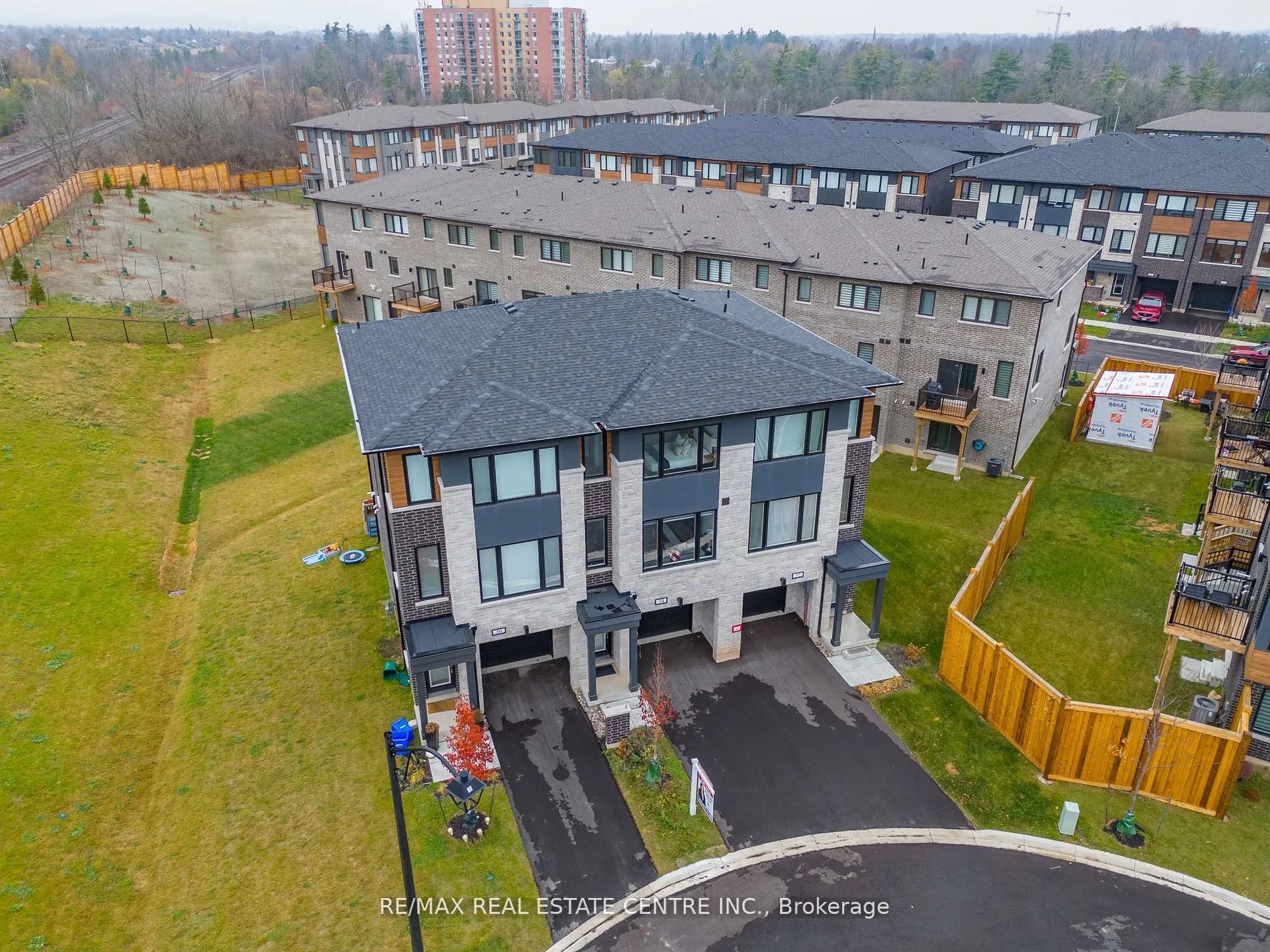34 Briar Court