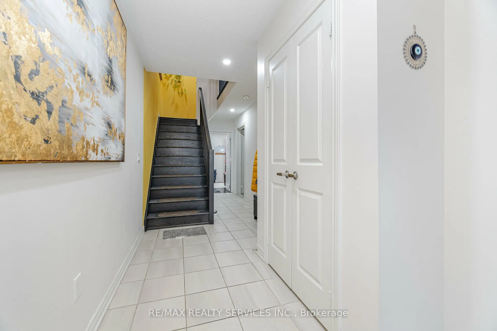 50 Edinburgh Drive, #5