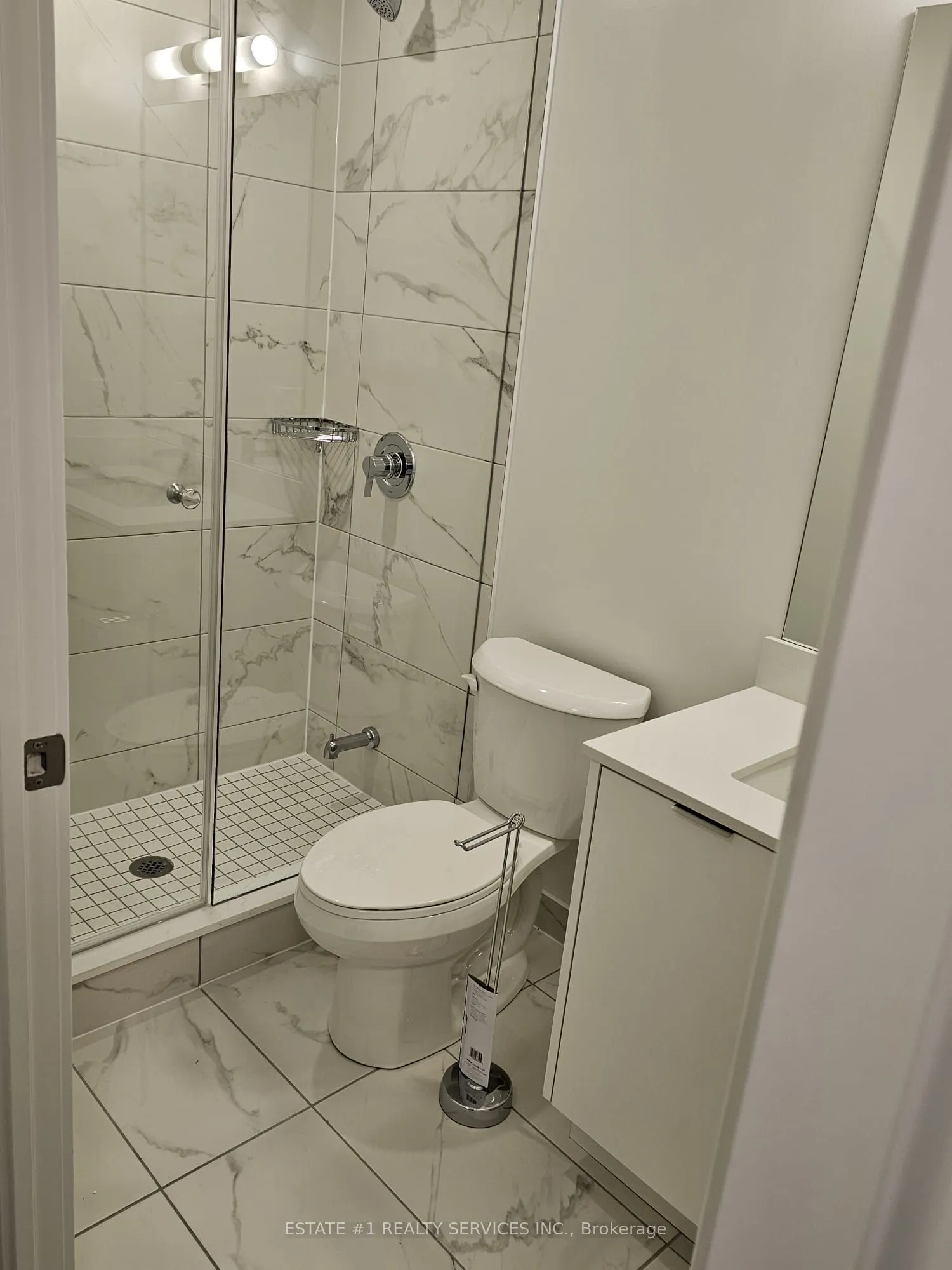 204 Burnhamthorpe Road E, #1410