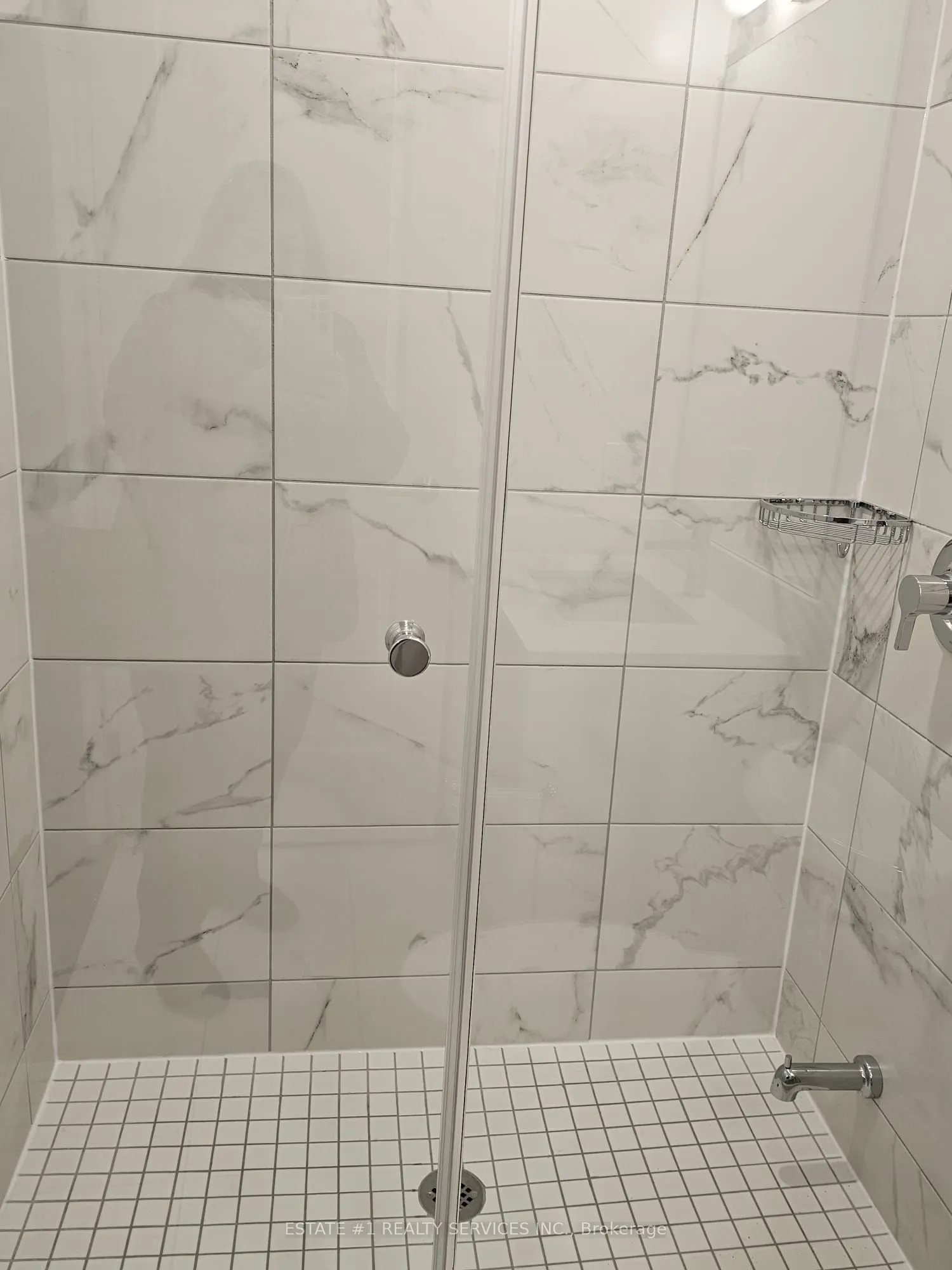204 Burnhamthorpe Road E, #1410