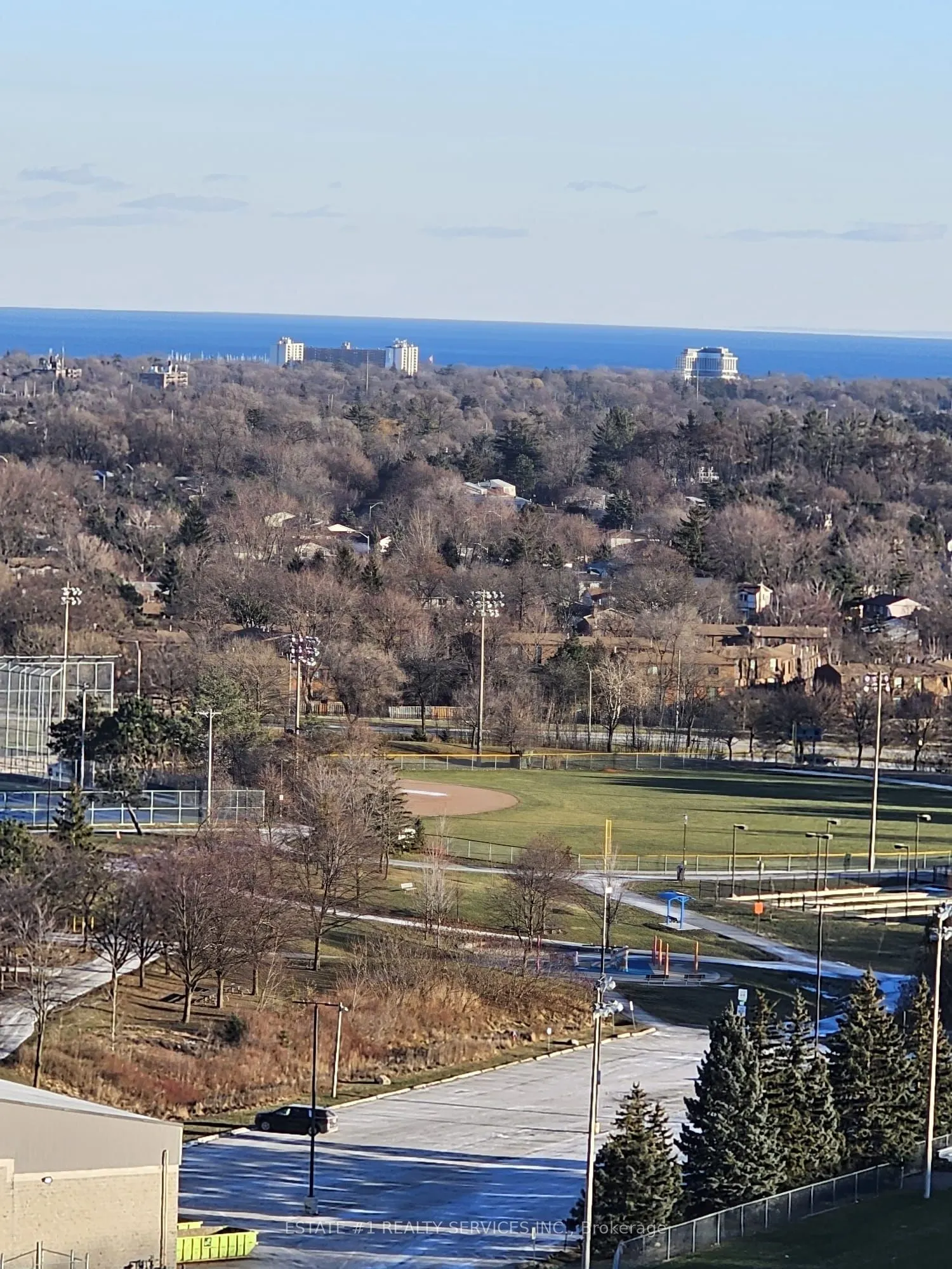 204 Burnhamthorpe Road E, #1410