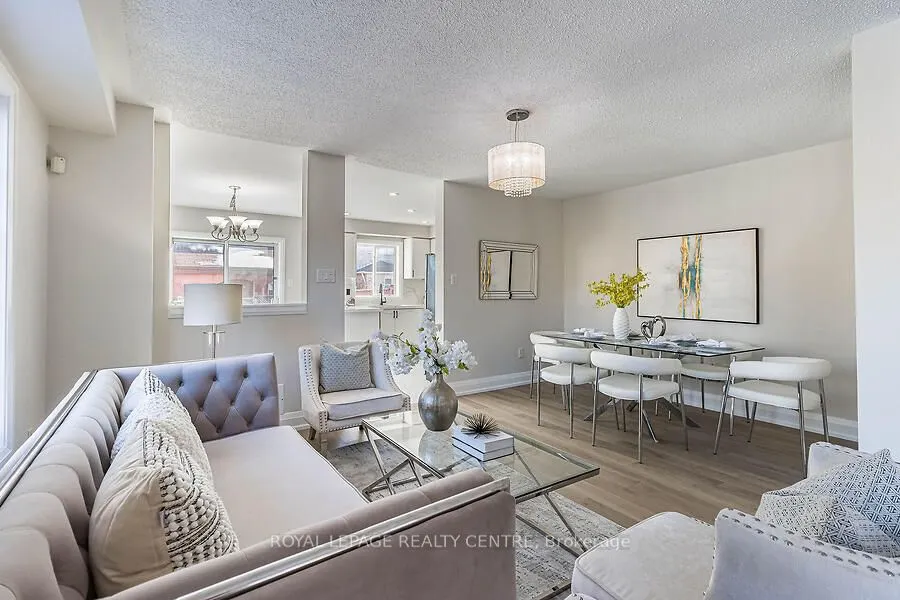 3 Lake Louise Drive