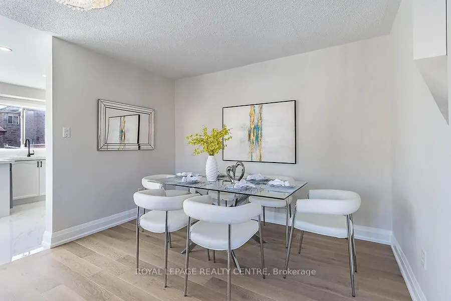 3 Lake Louise Drive