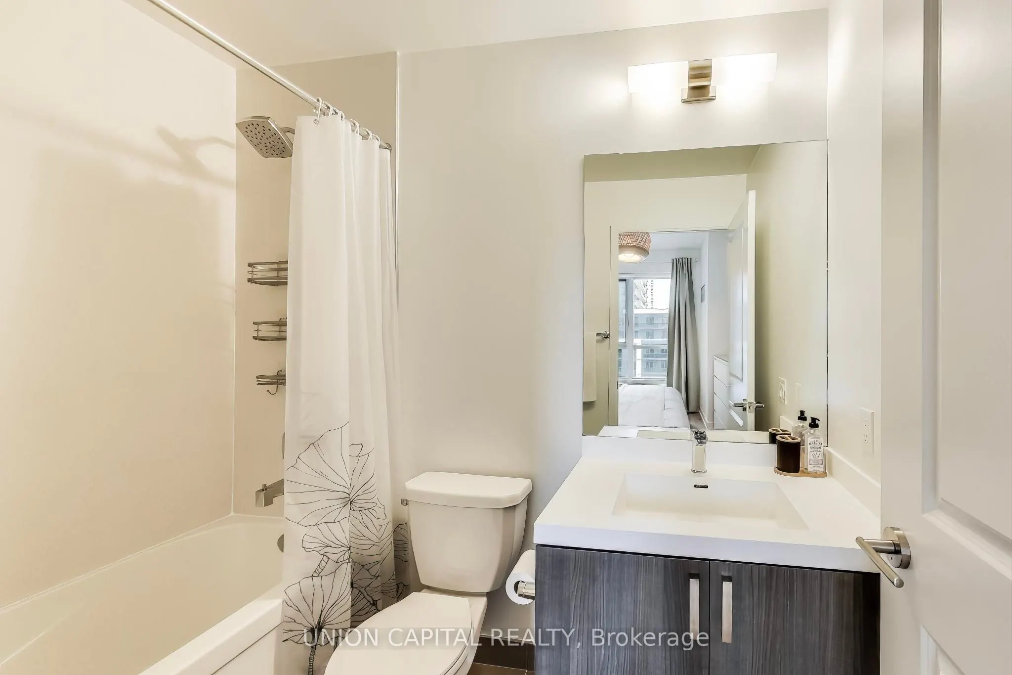 8 Nahani Way, #619