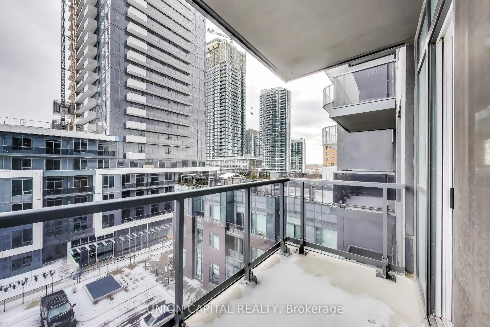 8 Nahani Way, #619