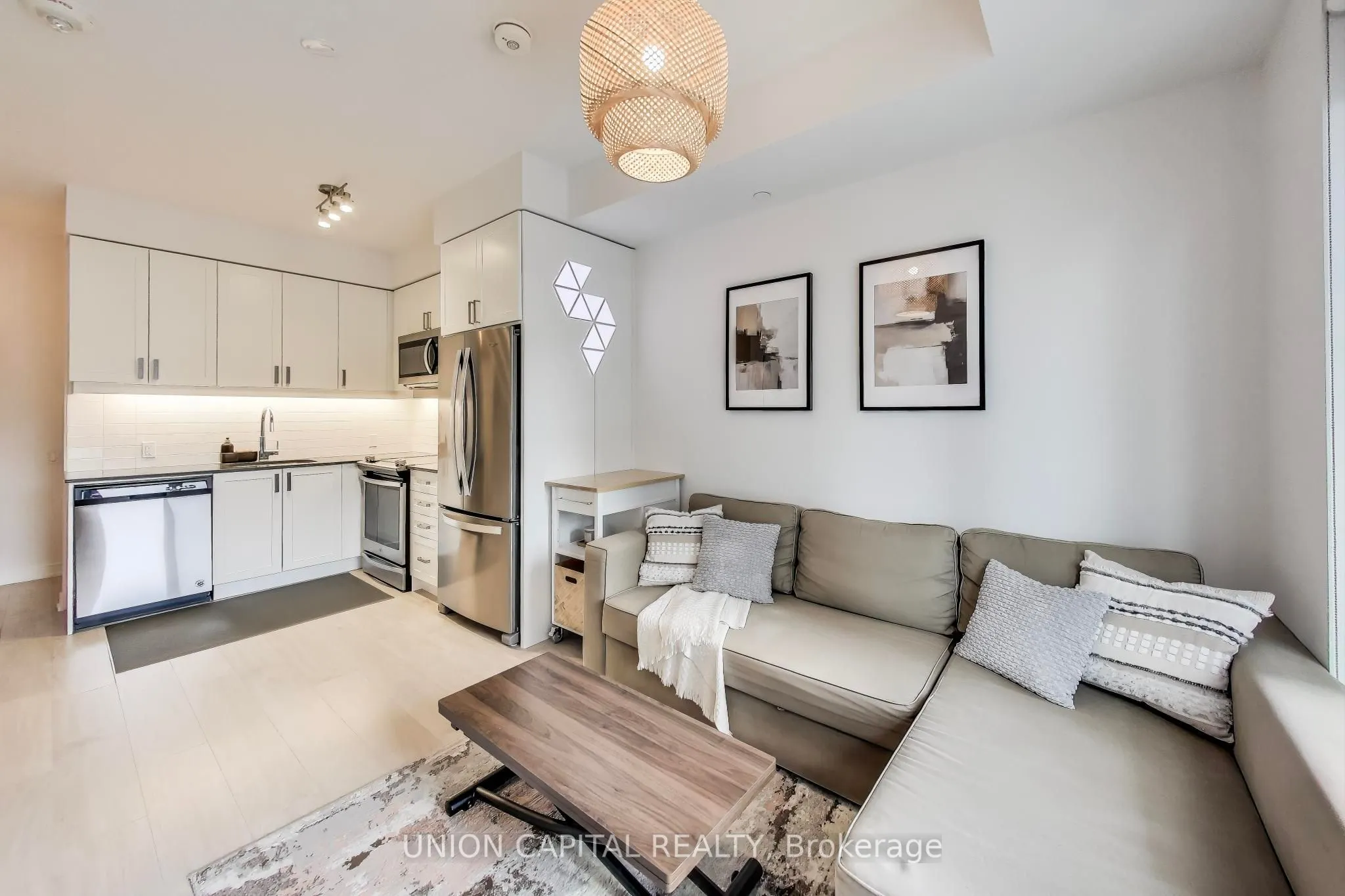 8 Nahani Way, #619