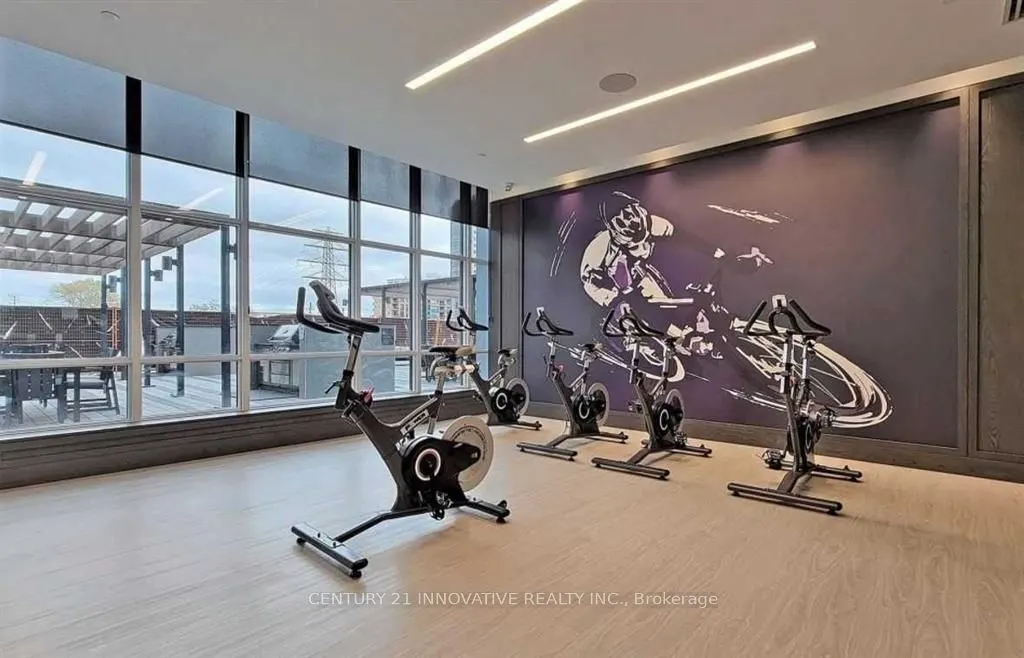 9 Mabelle Avenue, #2320