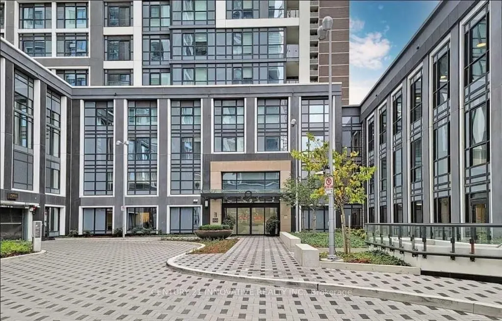 9 Mabelle Avenue, #2320