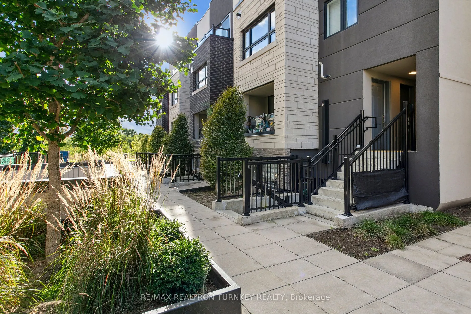 1135 Cooke Boulevard, #116