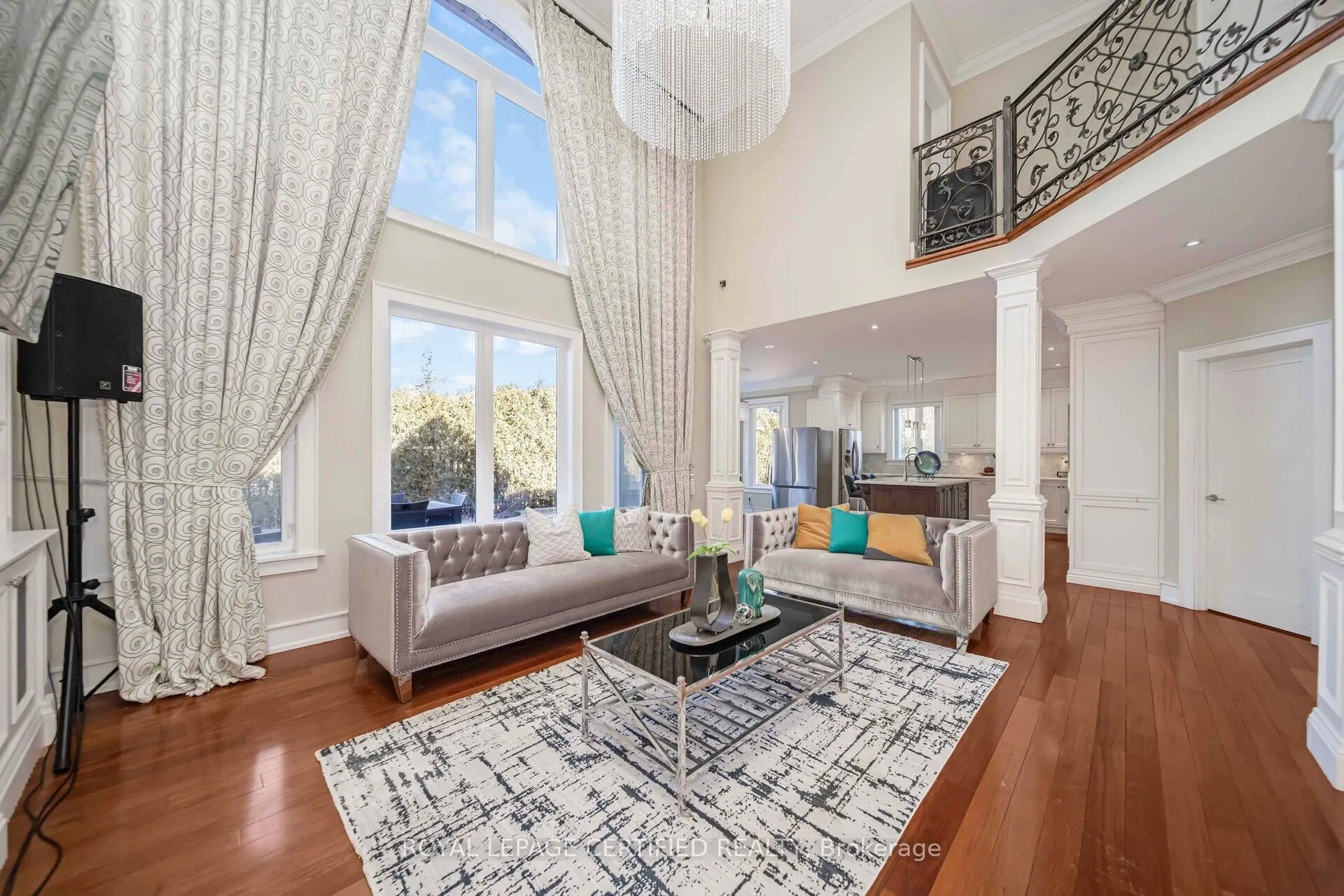 2489 Olinda Court