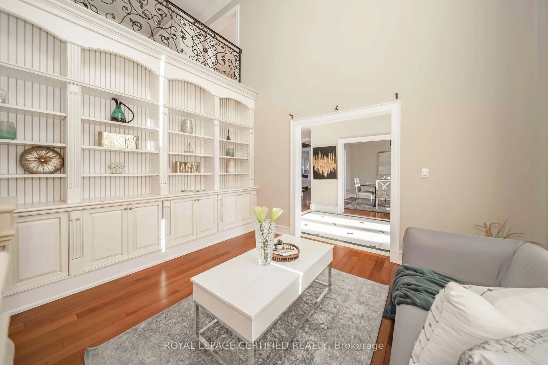 2489 Olinda Court