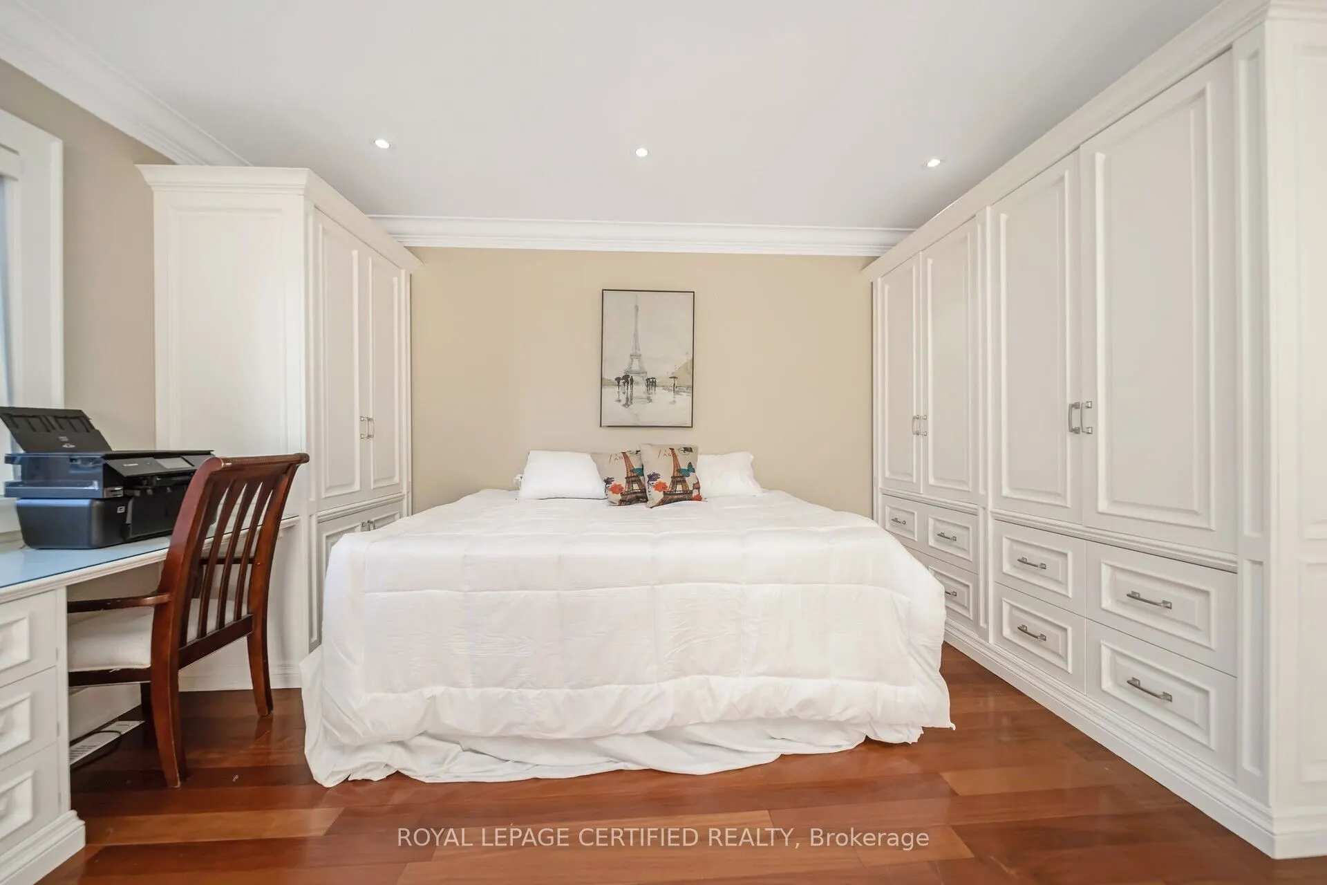 2489 Olinda Court