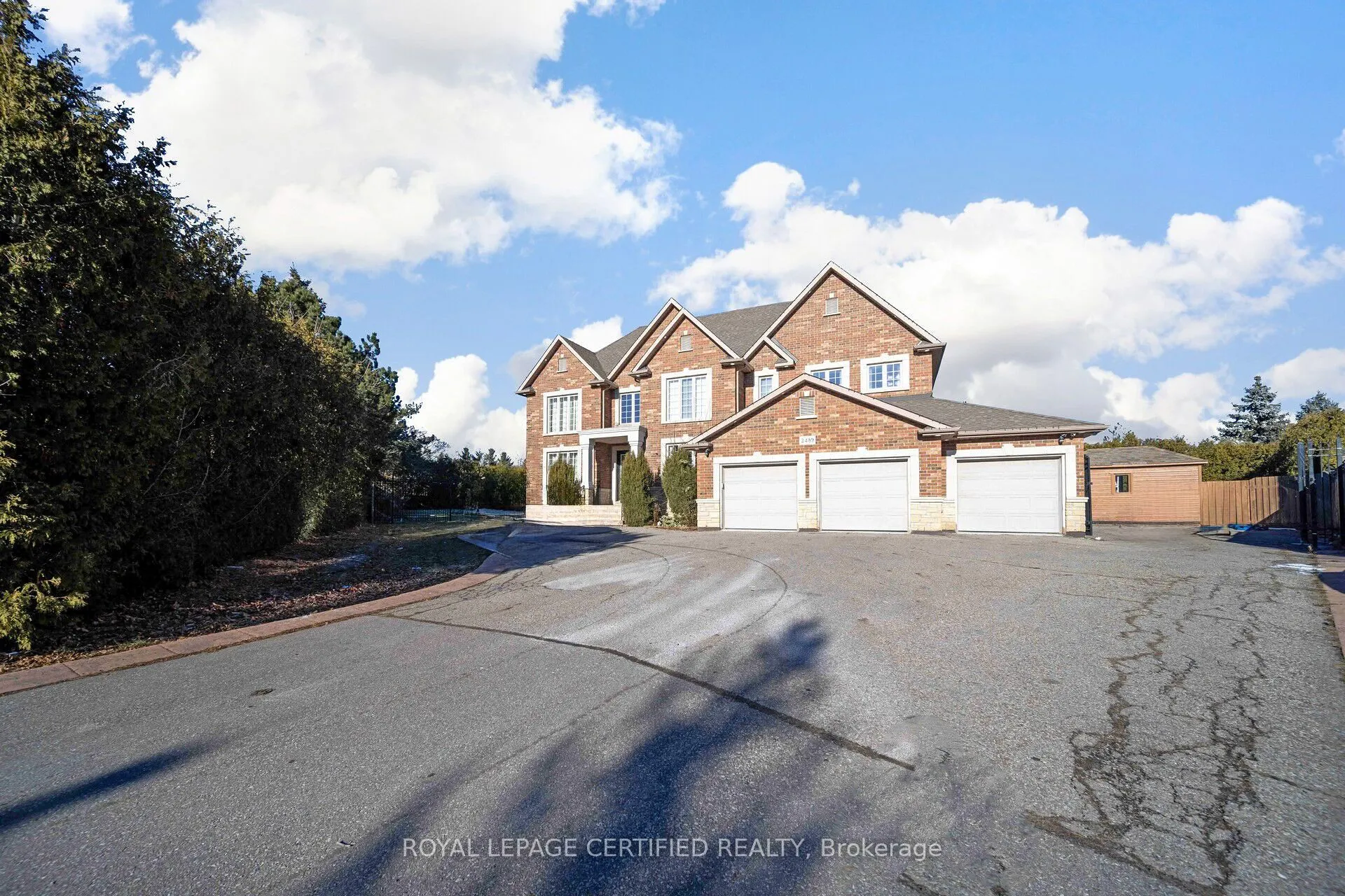 2489 Olinda Court