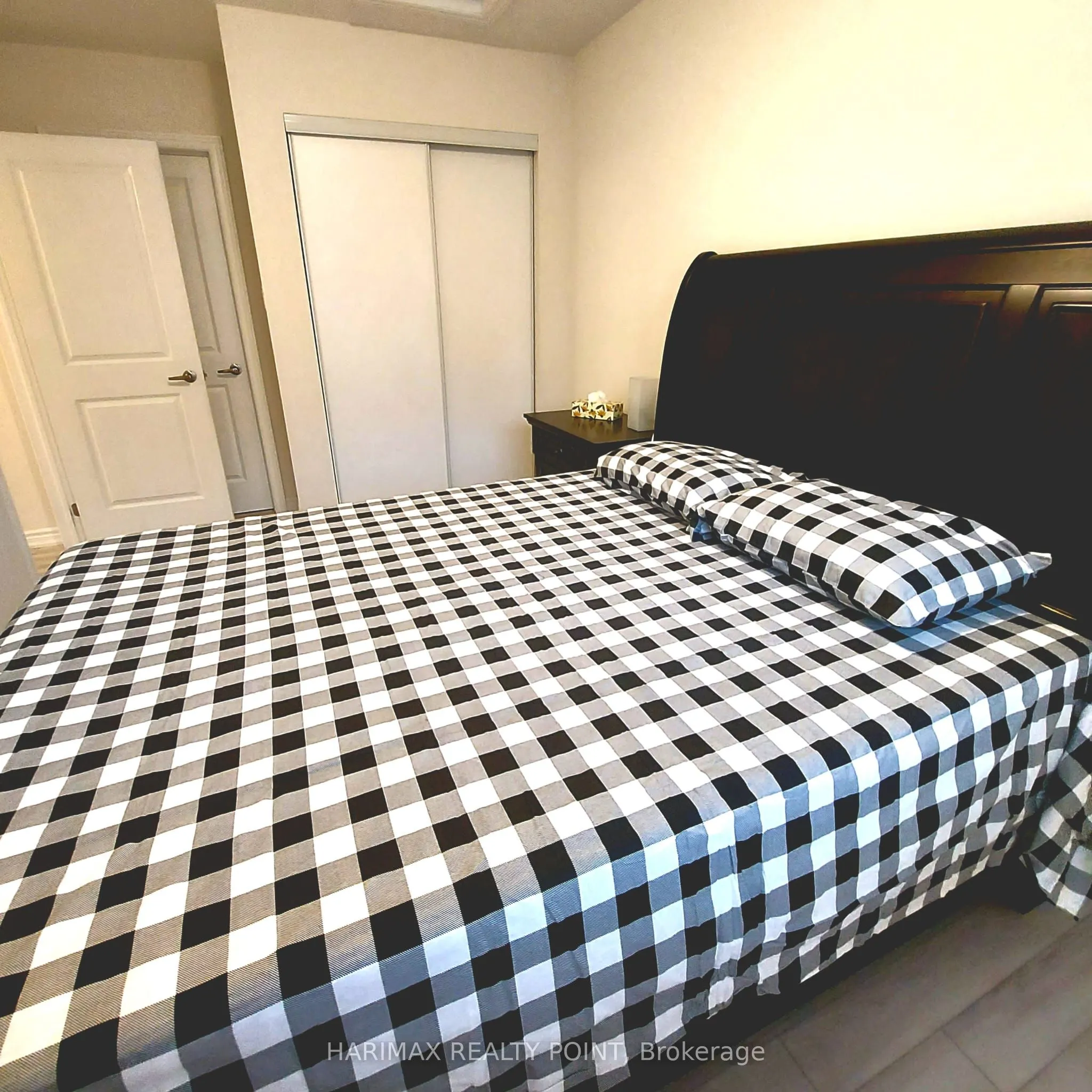 40 Knotsberry Circle #25