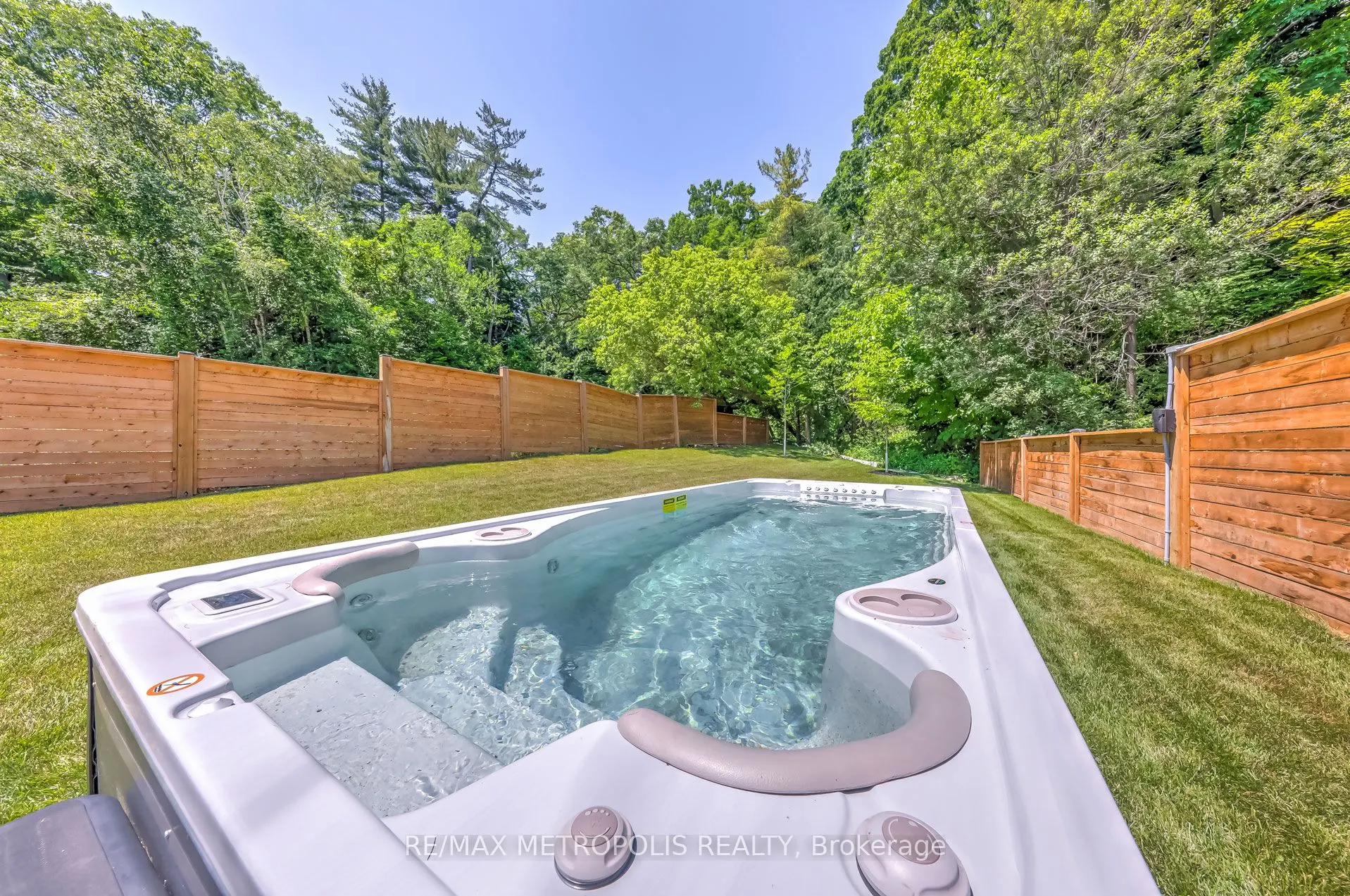 12 Bearwood Drive