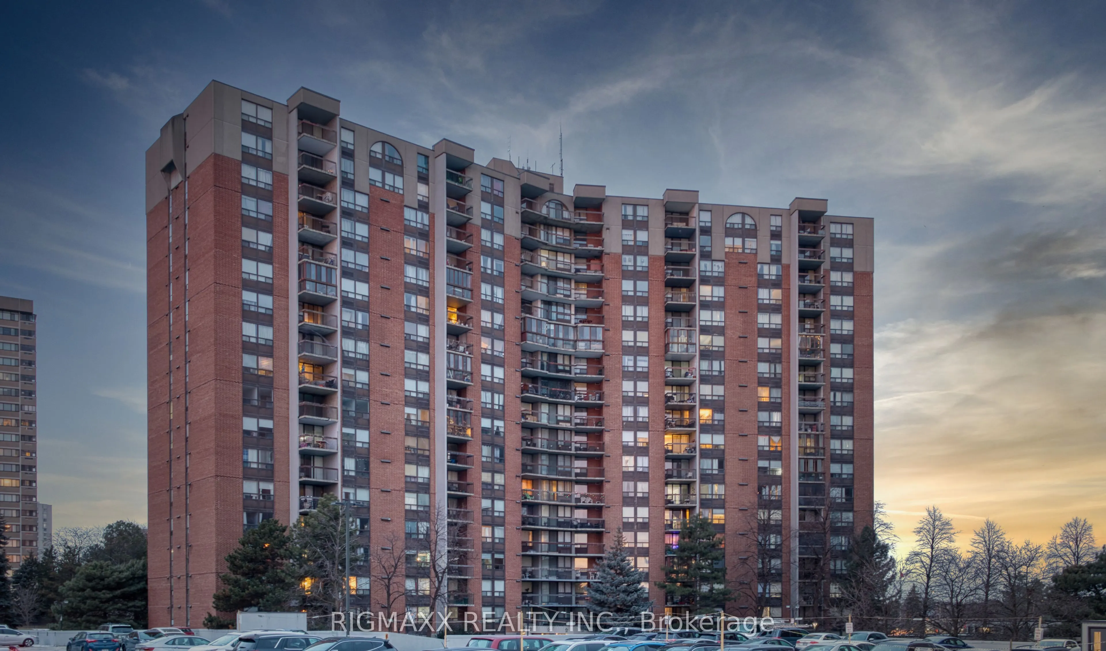 20 Mississauga Valley Boulevard, #1501