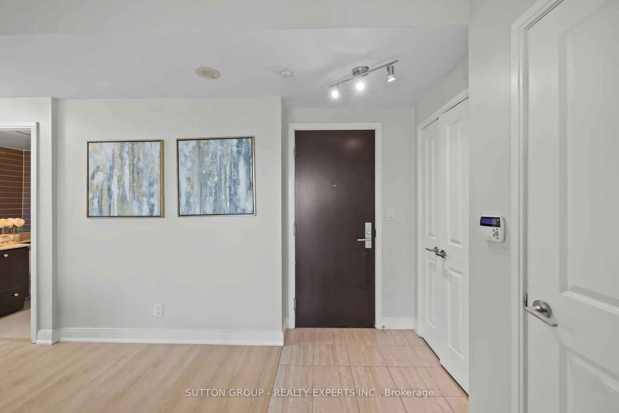 60 Absolute Avenue, #1901