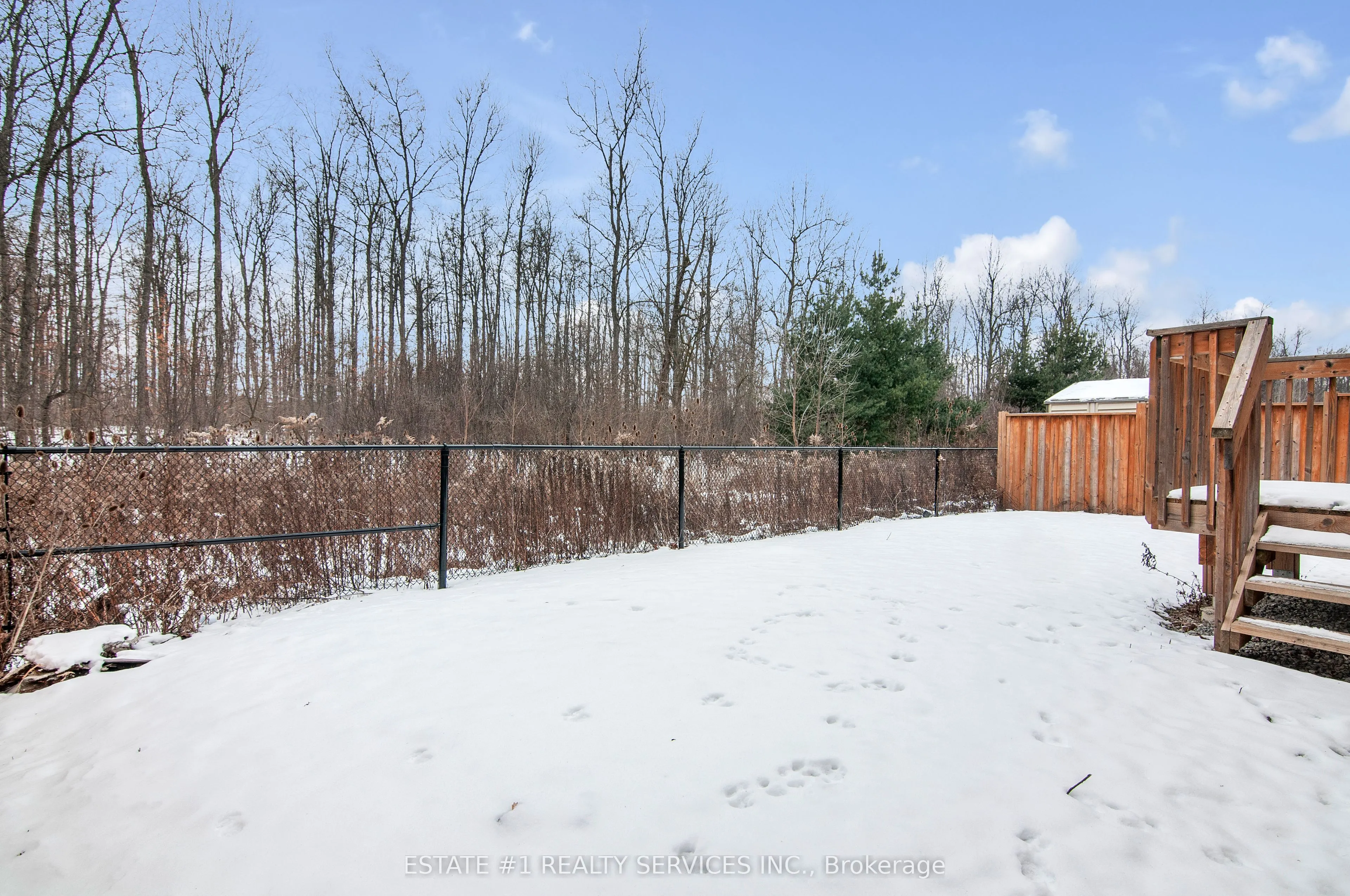 52 Haverstock Crescent